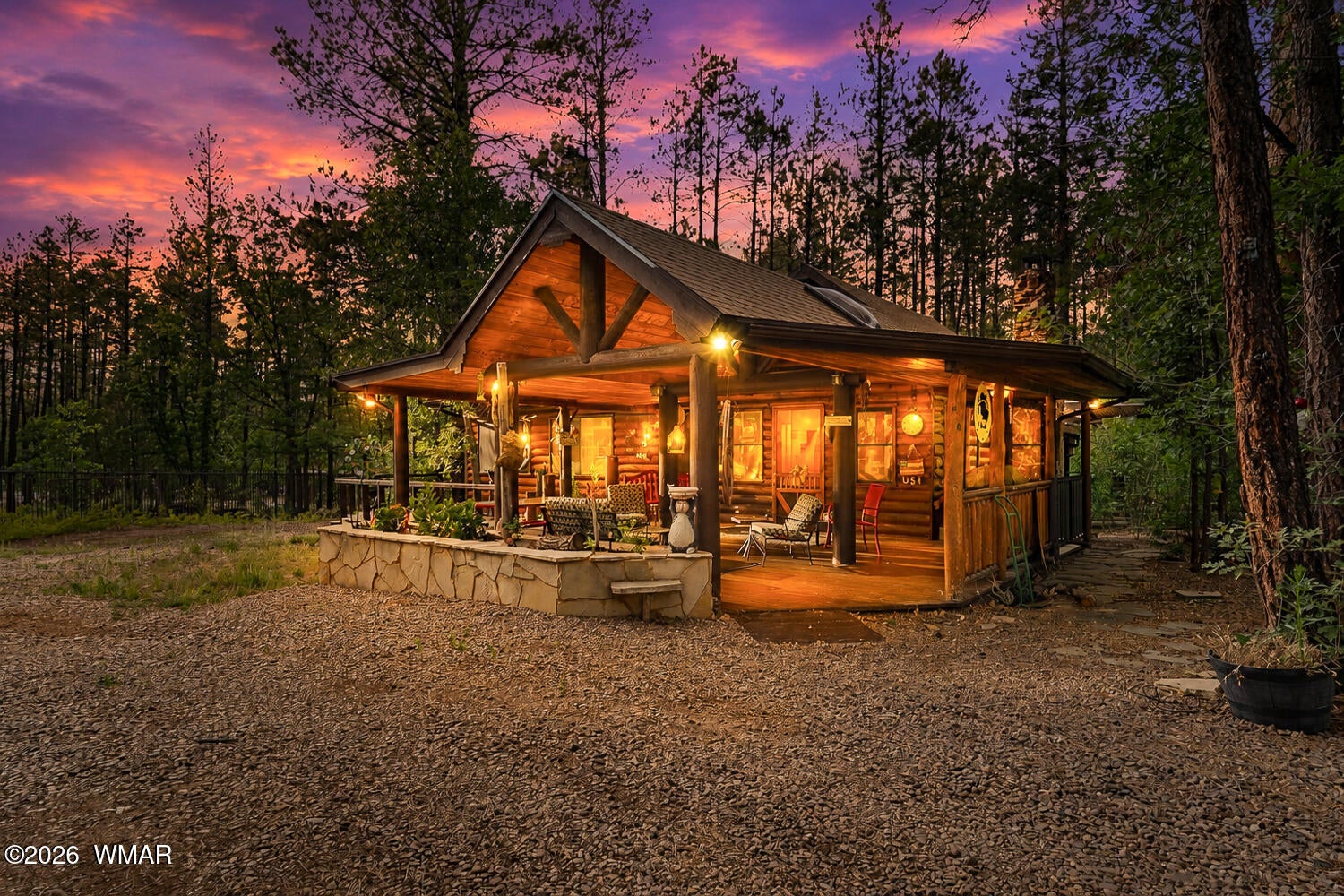 2086 Brown Bear Loop — photo