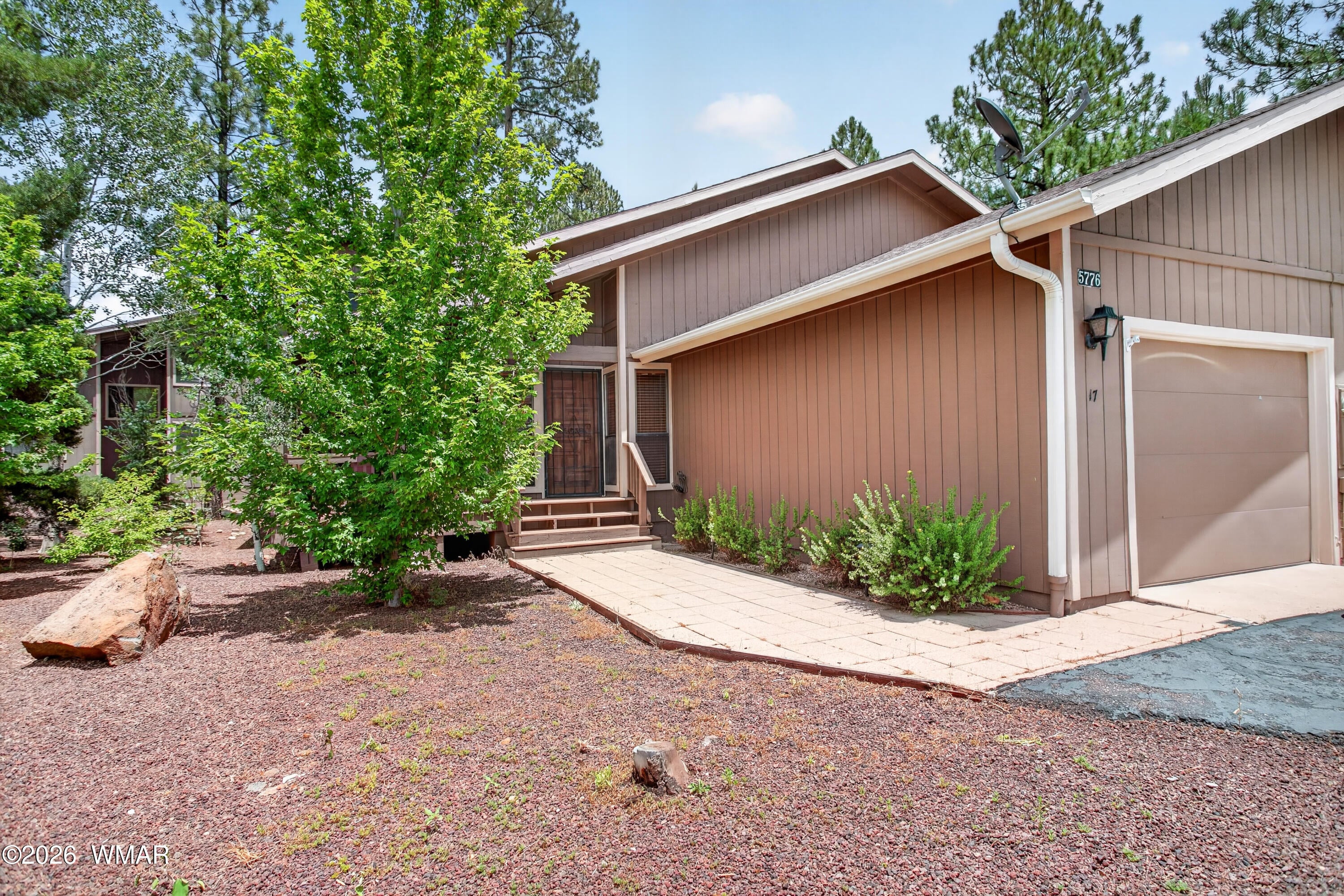 5776 Spruce Circle — photo