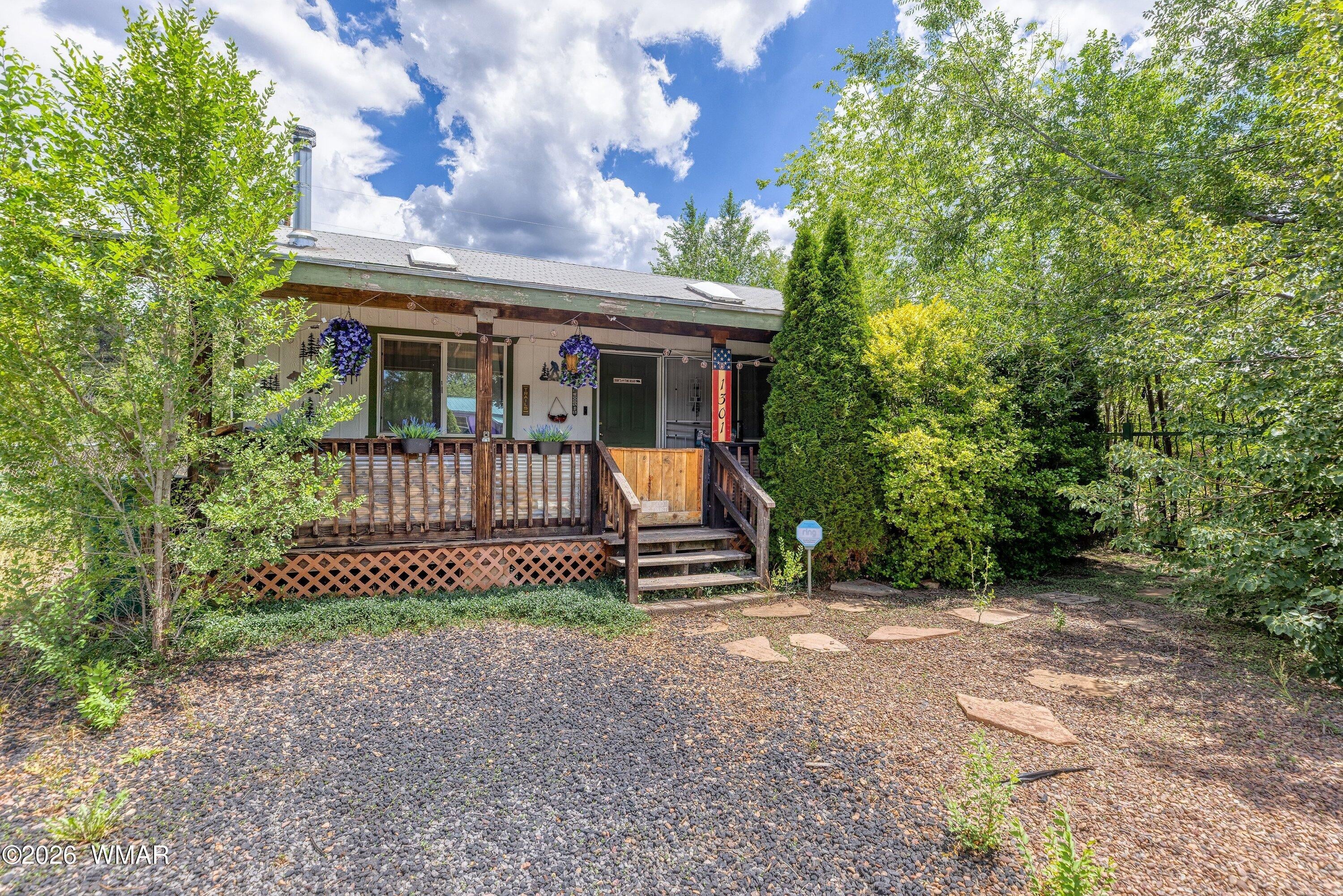 1301 S Rosemarie Drive — photo