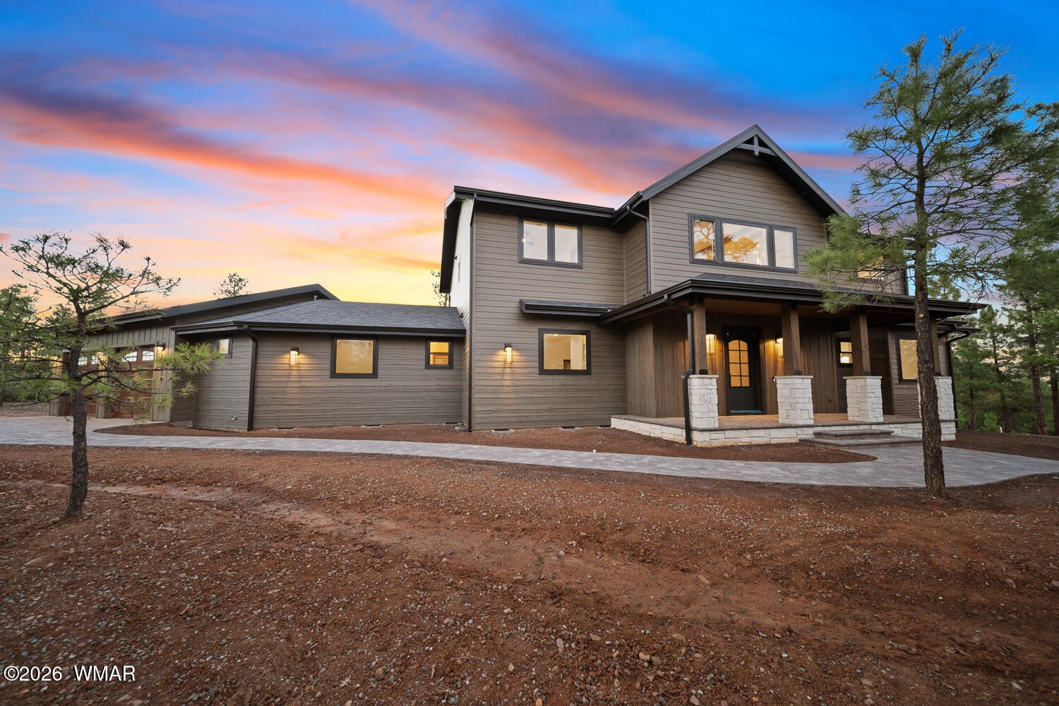 2310 S Pleasant View Drive — photo