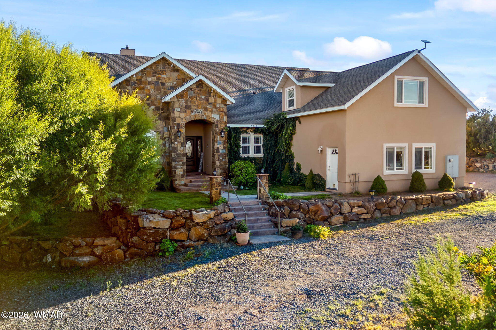 2919 W Country Club Drive — photo
