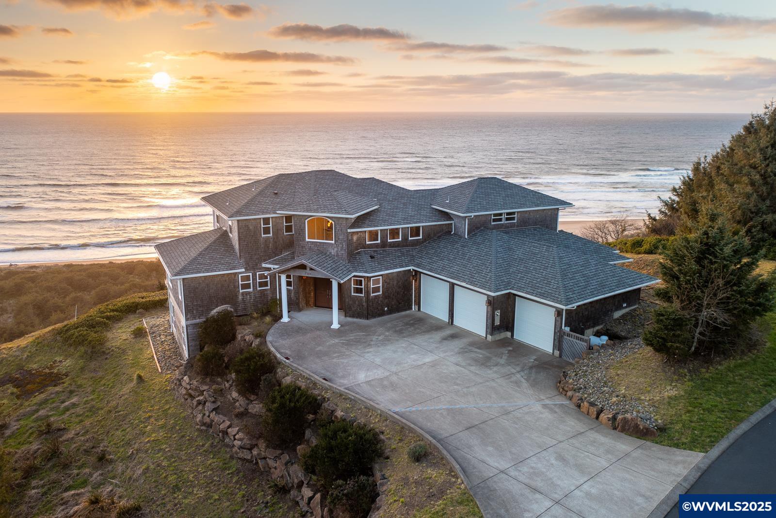 5355 Haystack Dr, Neskowin, OR 97149 — photo 2