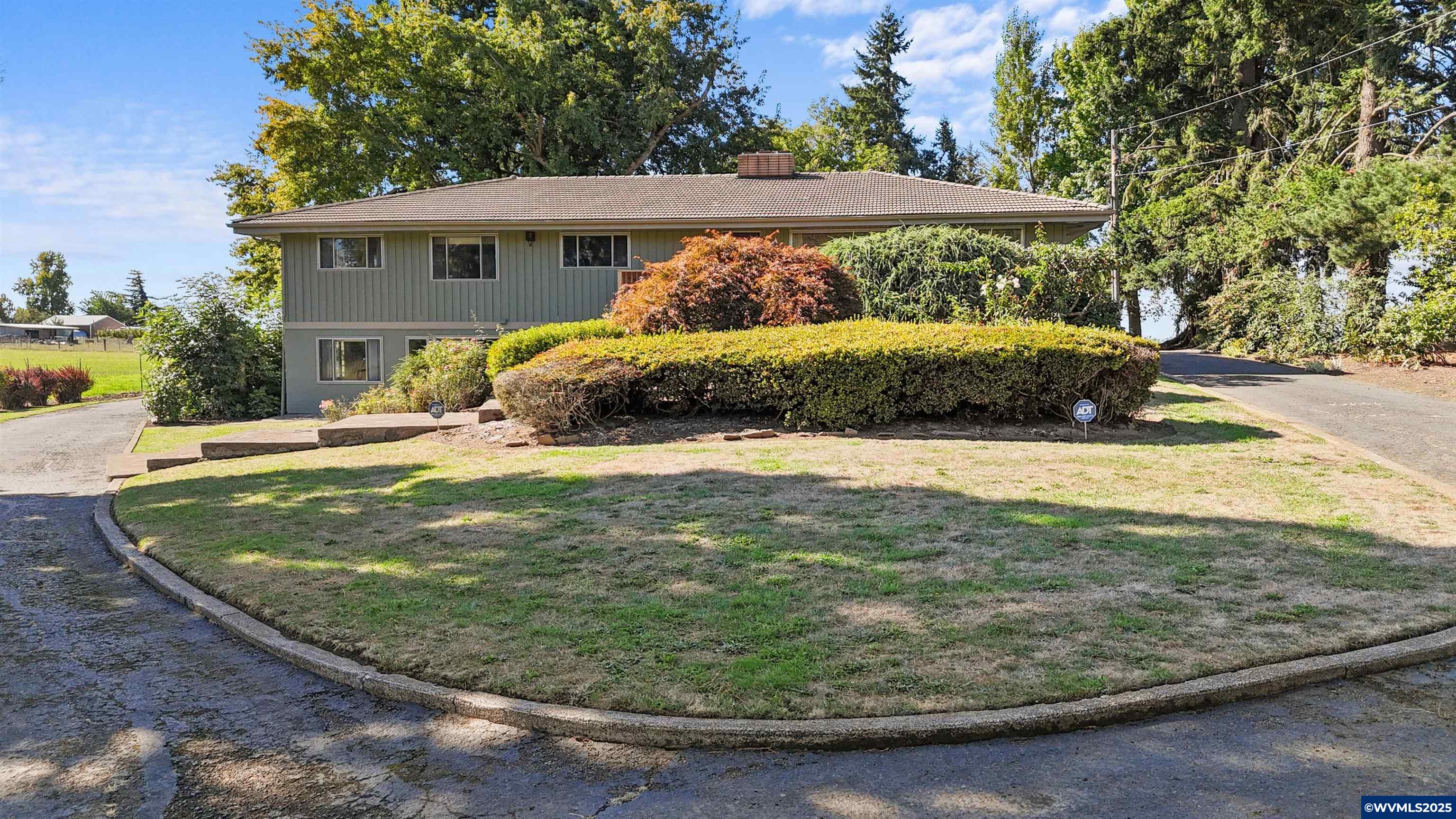 15895 Old Butteville Rd — photo