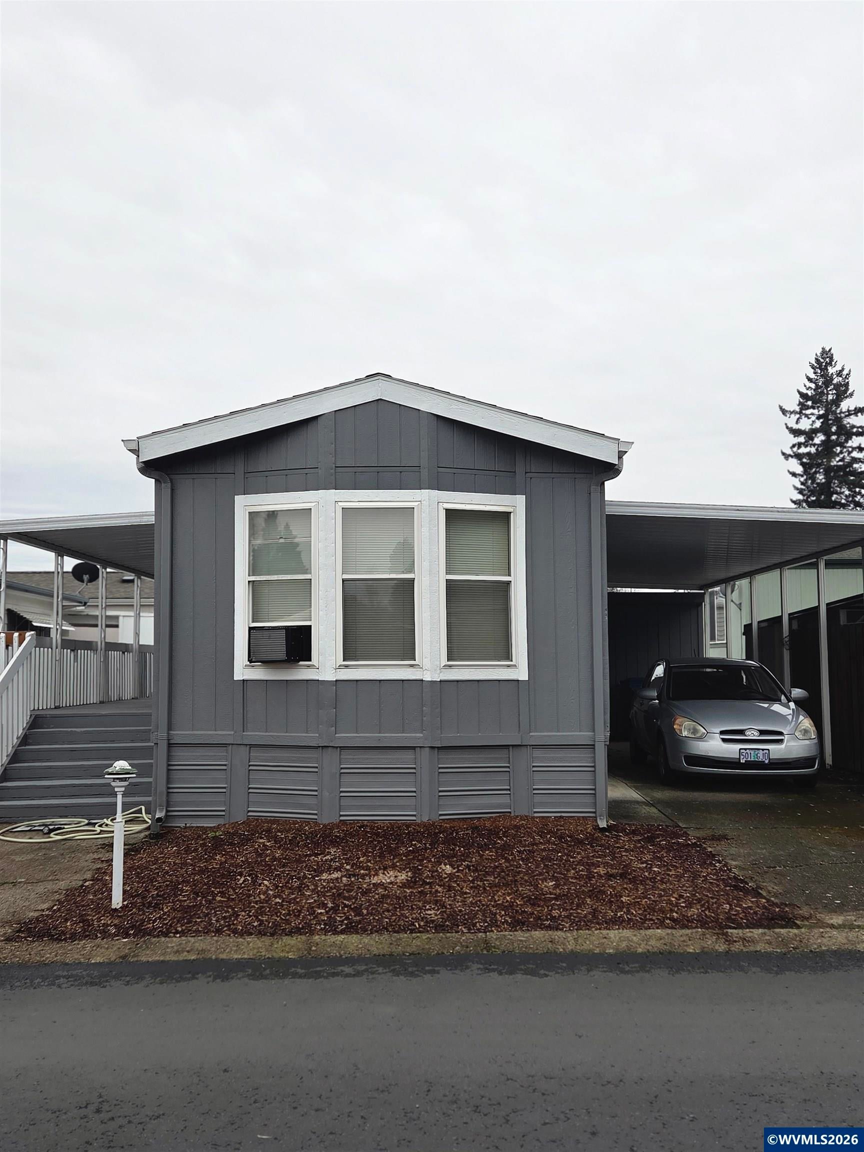 4940 Sunnyside #B-8 Rd SE — photo