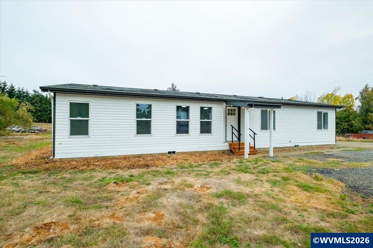 8365 Aumsville Hwy — photo