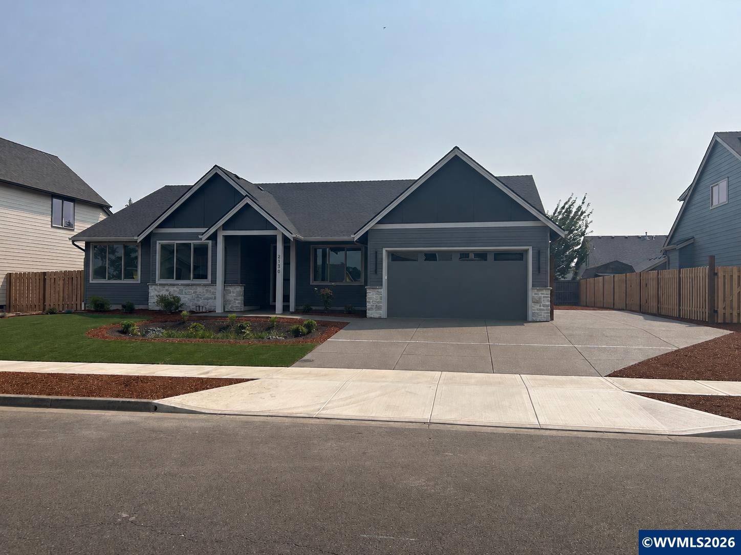 2130 Nighthawk Av — photo