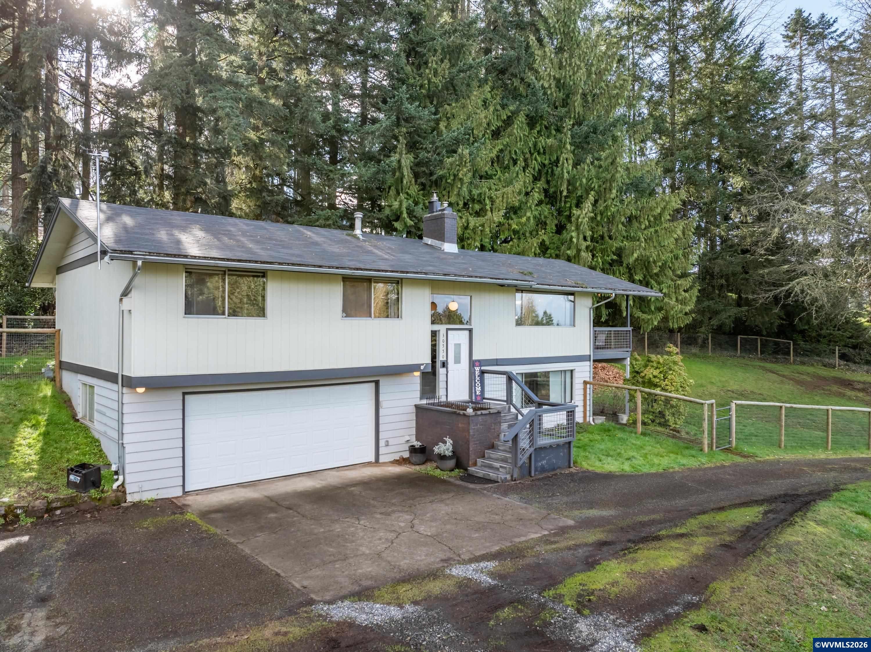 30550 Rancho Rd, Lebanon, OR 97355 — photo 2