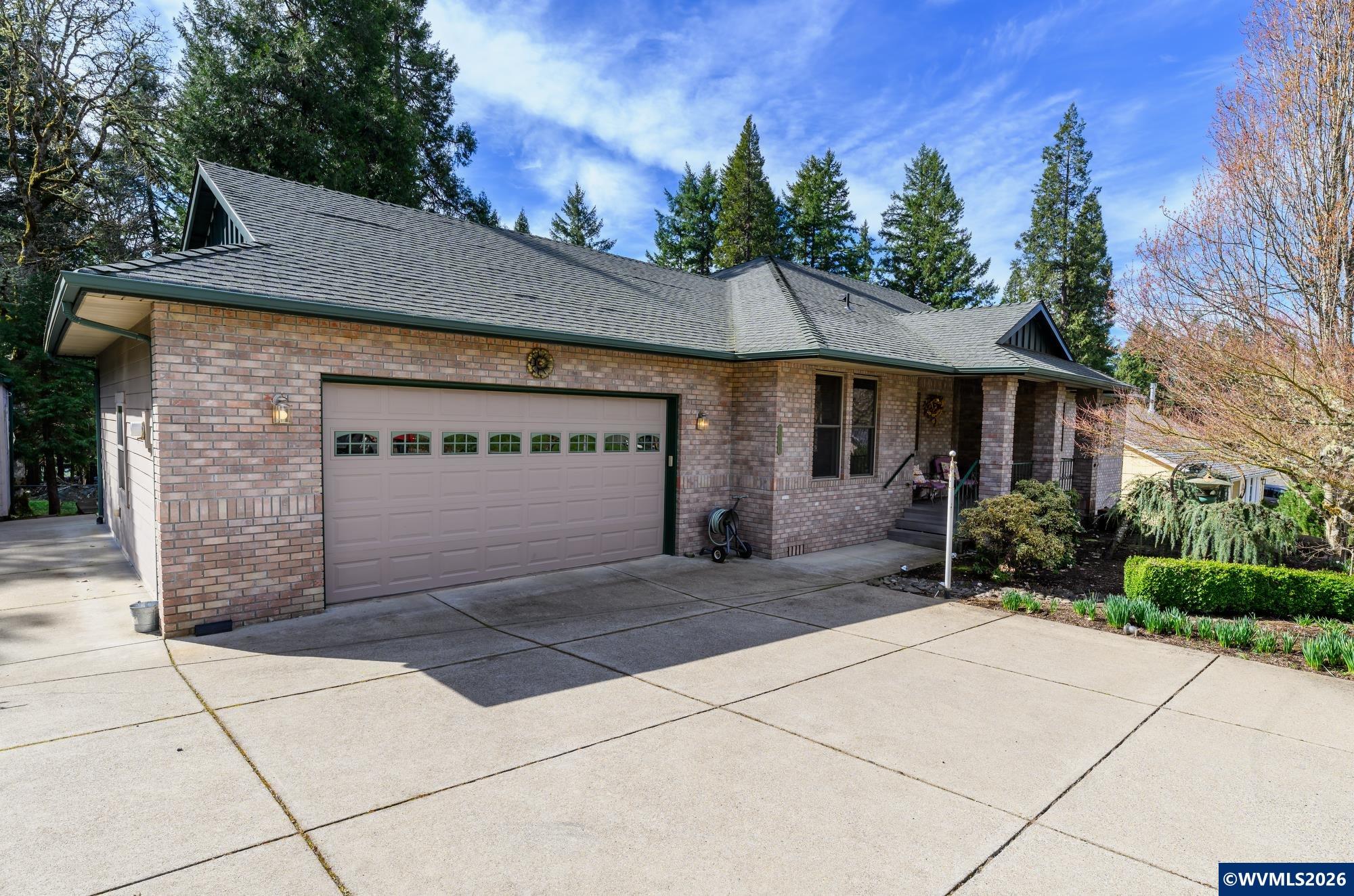 48482 Meadow Wy — photo