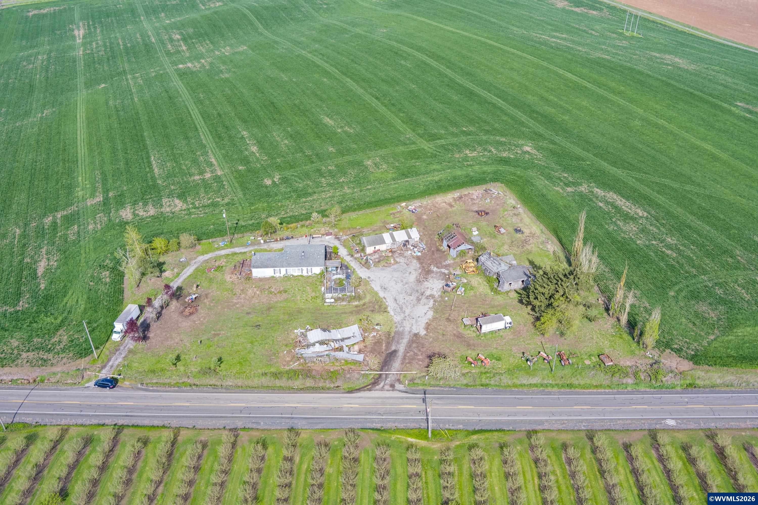 4065 Perrydale Rd — photo