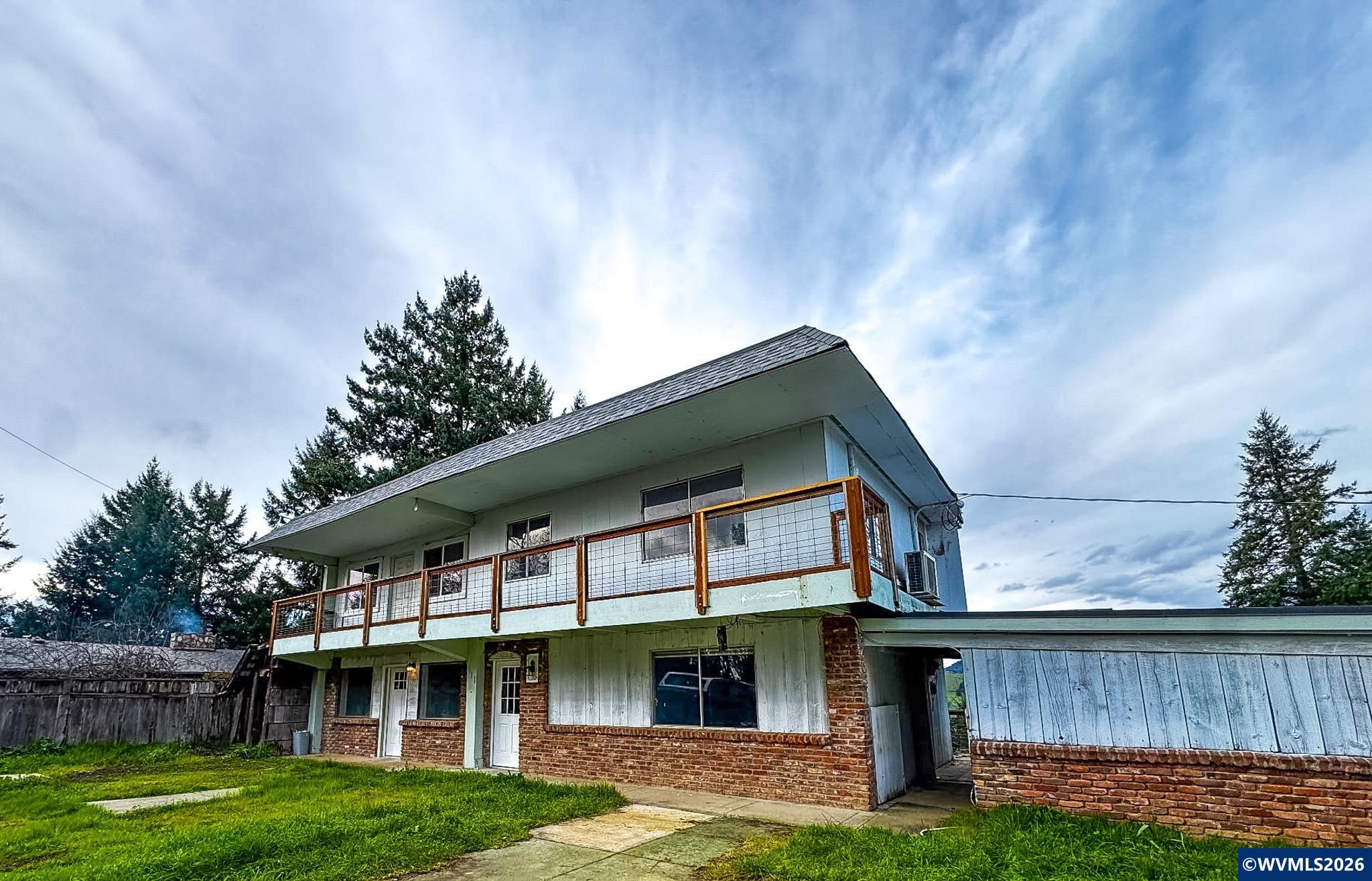 411 Upper Terrace Dr — photo