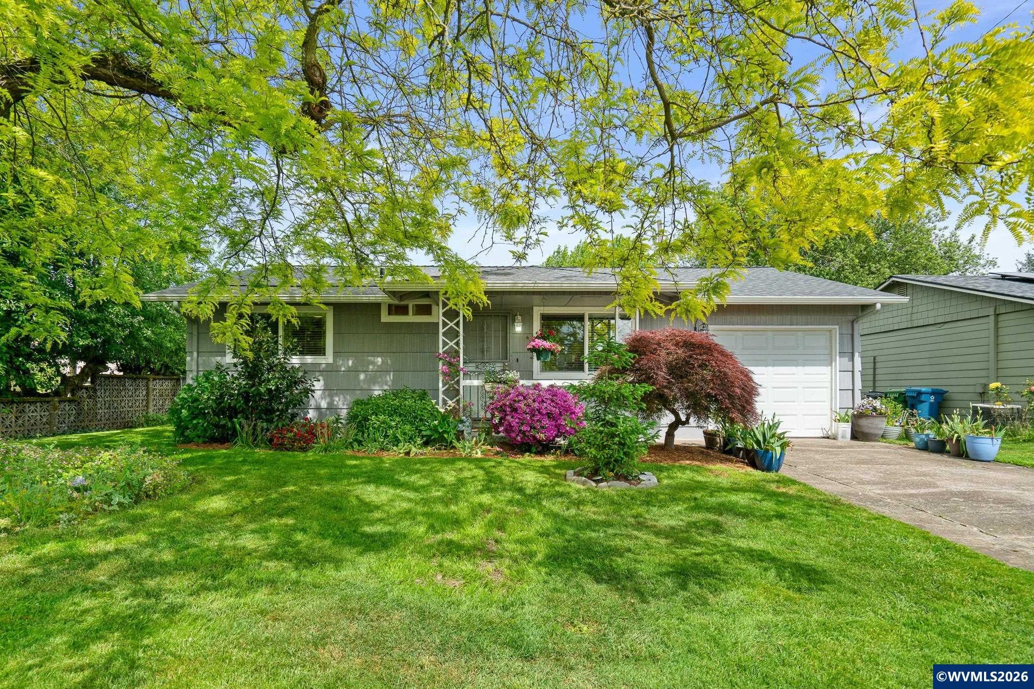1153 Dellmoor Wy — photo