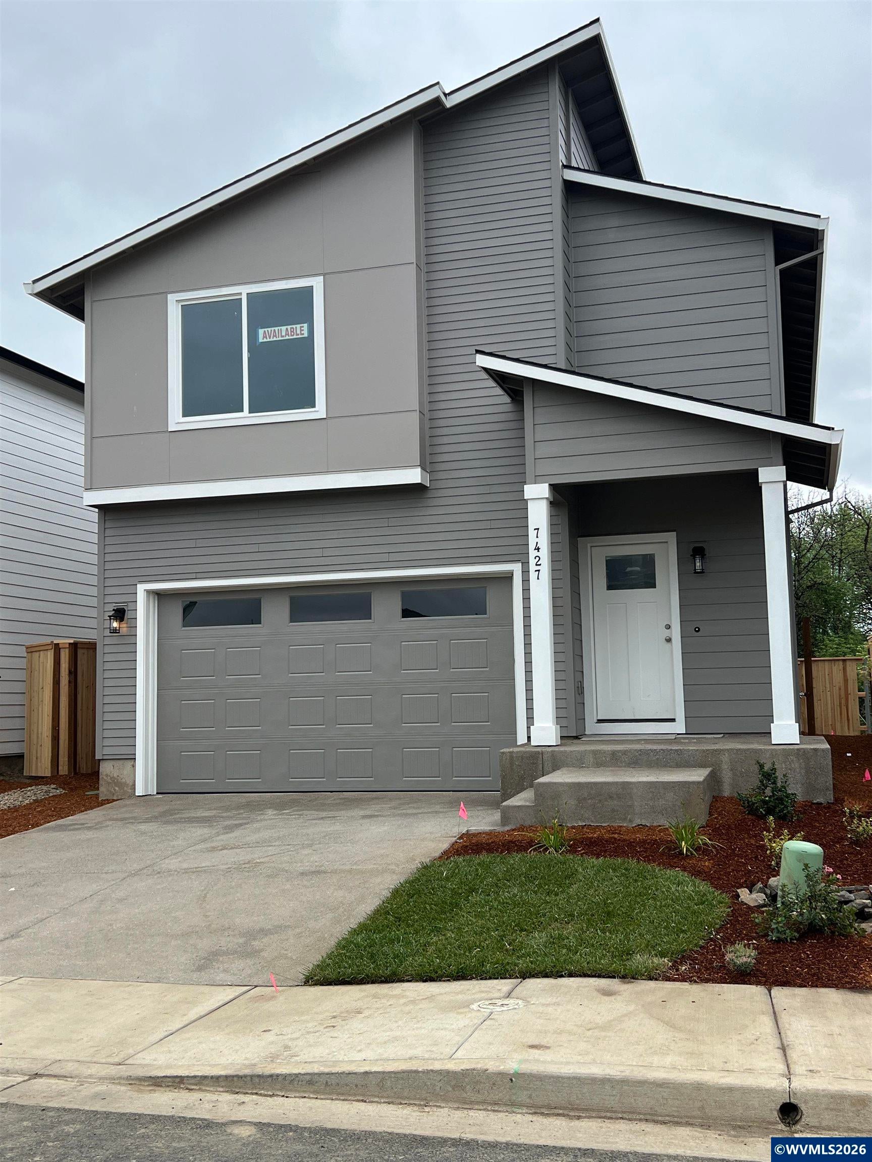 7427 SE Berg Dr — photo