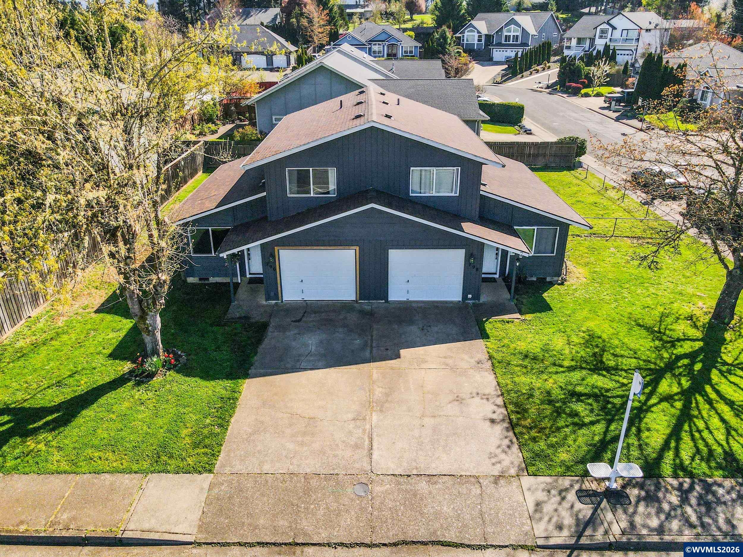 796 S R St, Cottage Grove, OR 97424 — photo 2