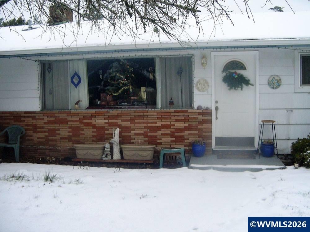 854 SW Swift Av — photo