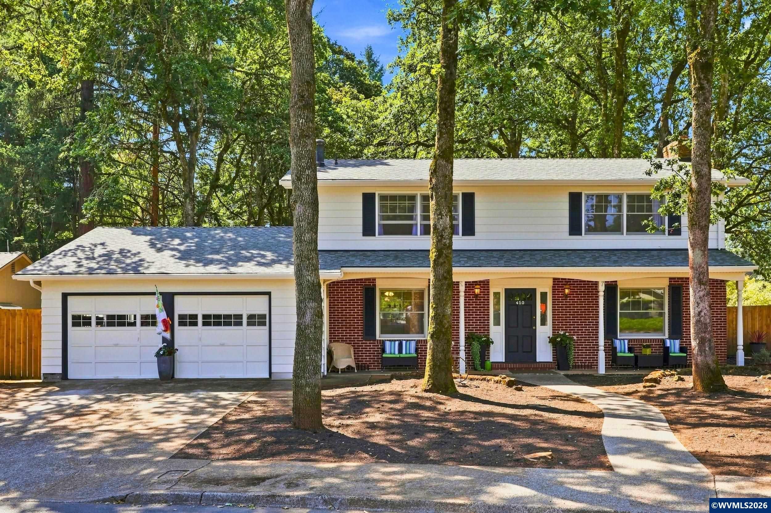 450 Holmes Ct SE — photo