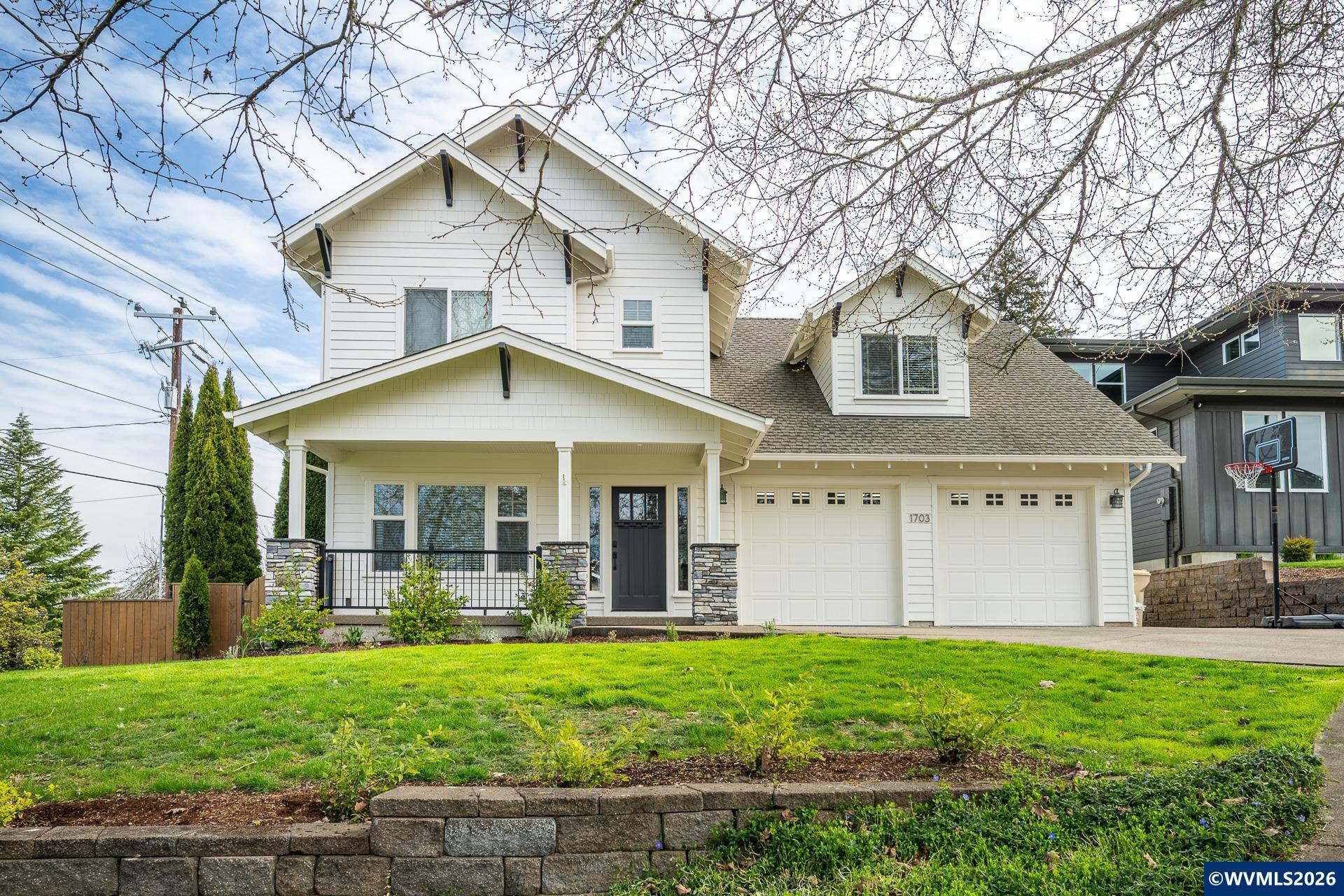 1703 SW Pinehurst Pl — photo