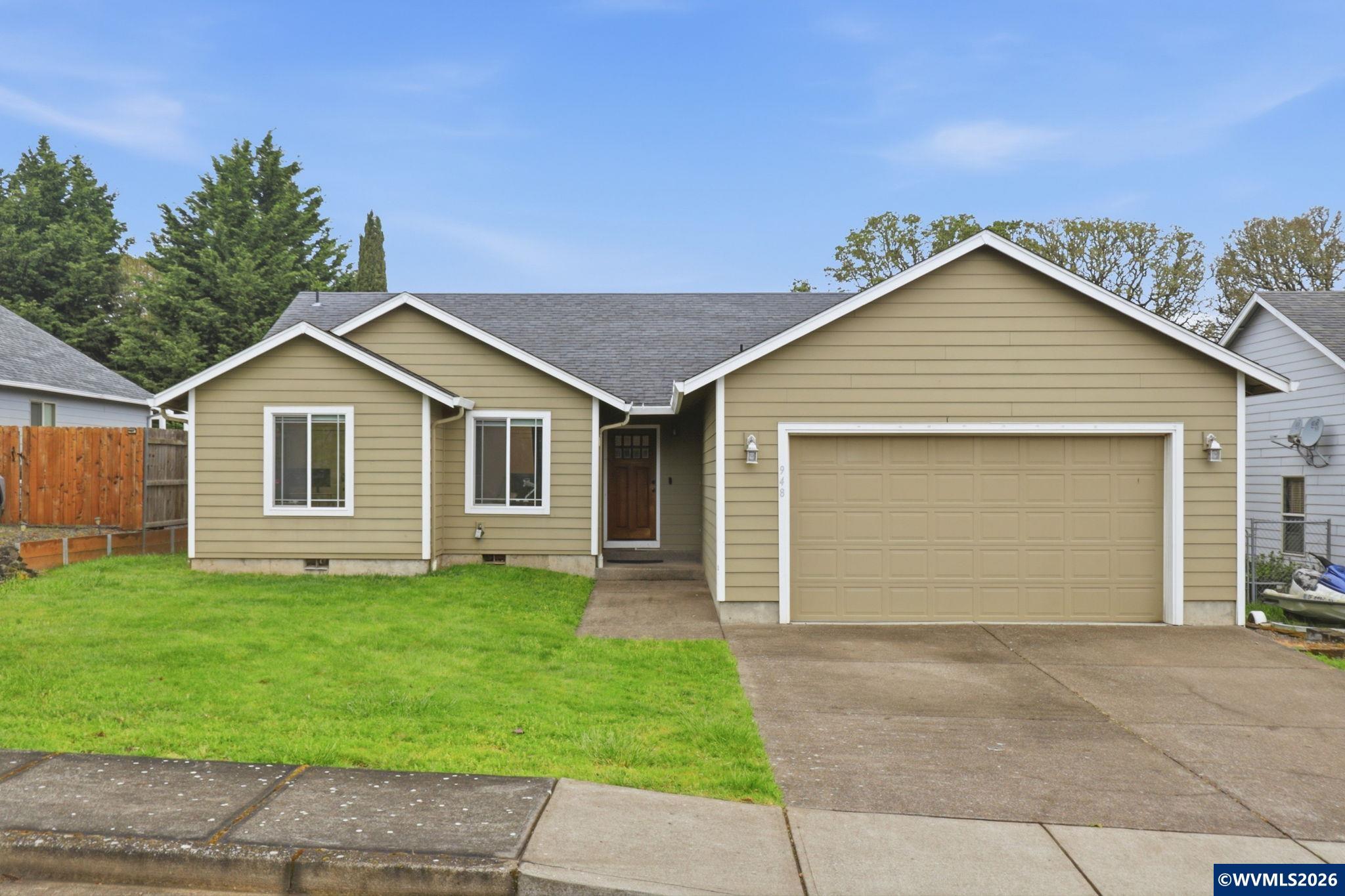 948 Salamander Rd SE — photo