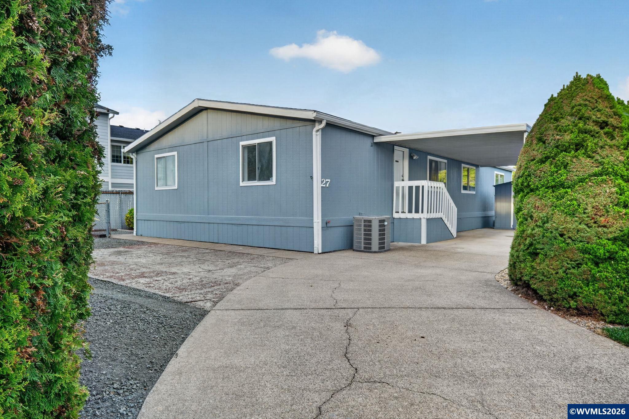 1500 Gabriela #27 Ct NE — photo