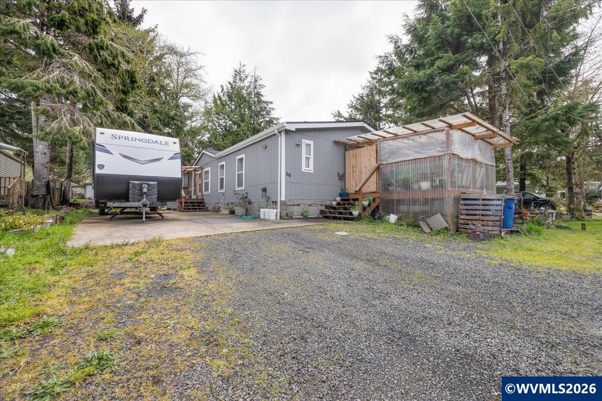 30 Jerome Ct — photo