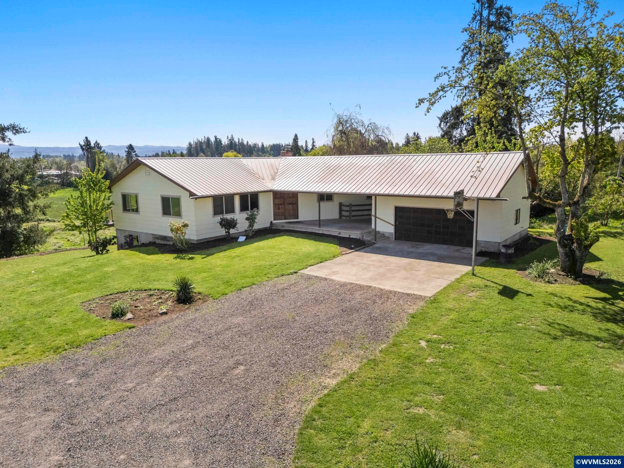 12784 Elliott Prairie Rd NE — photo