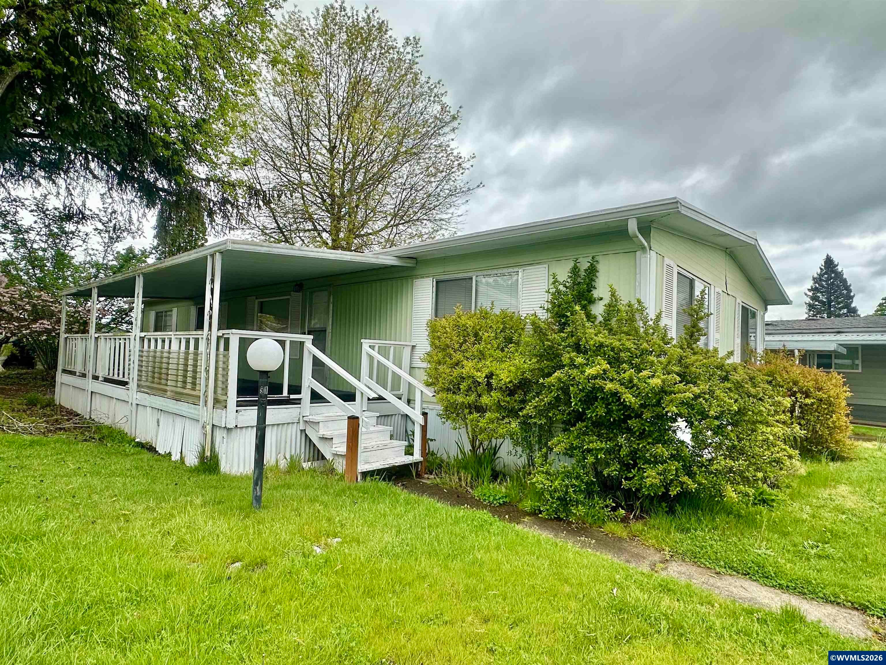277 NE Conifer #91 Bl — photo