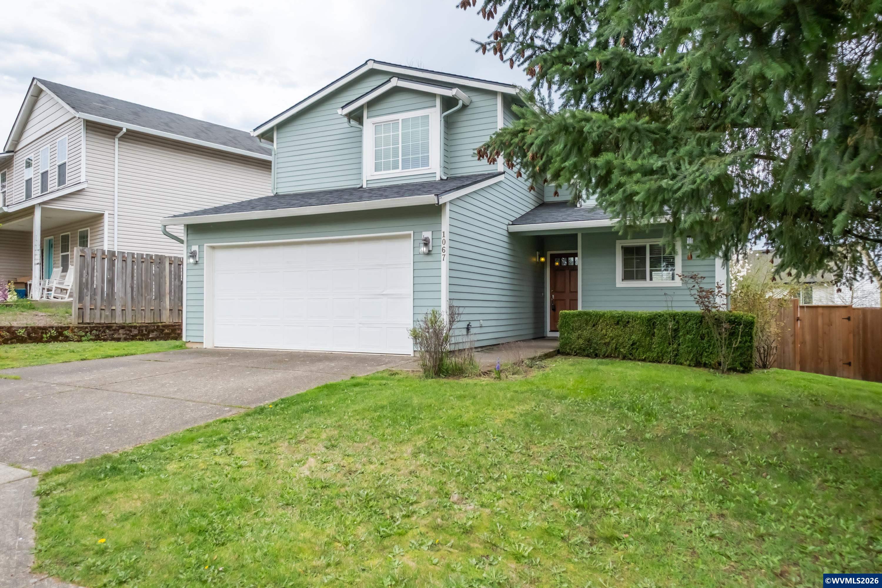 1067 SW Falcon Crest Dr — photo
