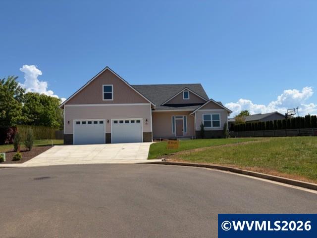 701 NW George Ct — photo