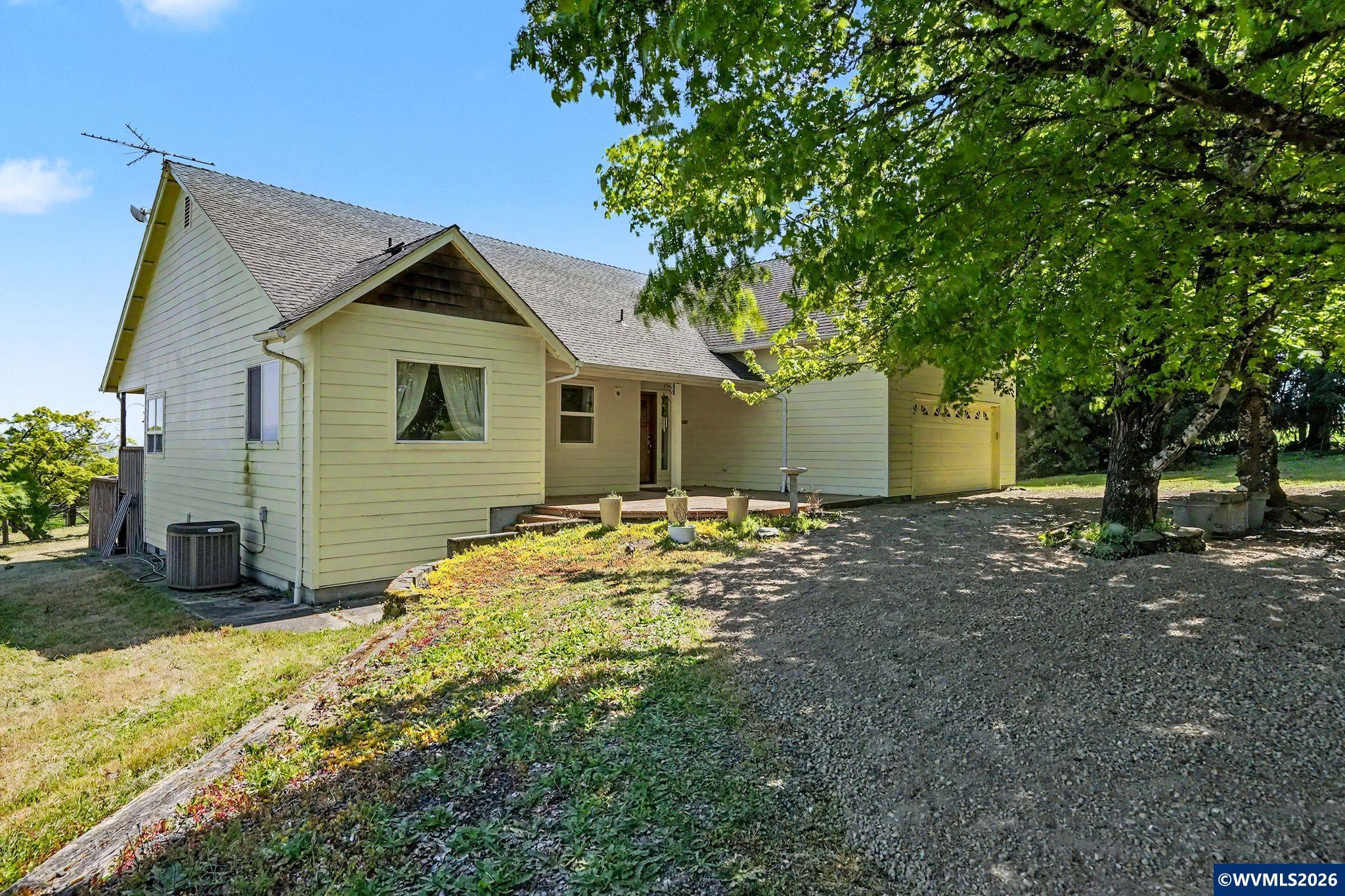 22570 Ponderosa Ln SE — photo