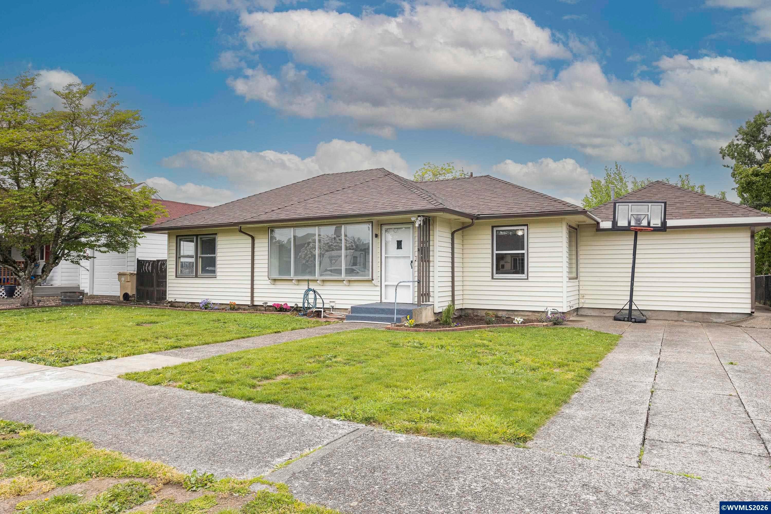 591 Harden Dr — photo