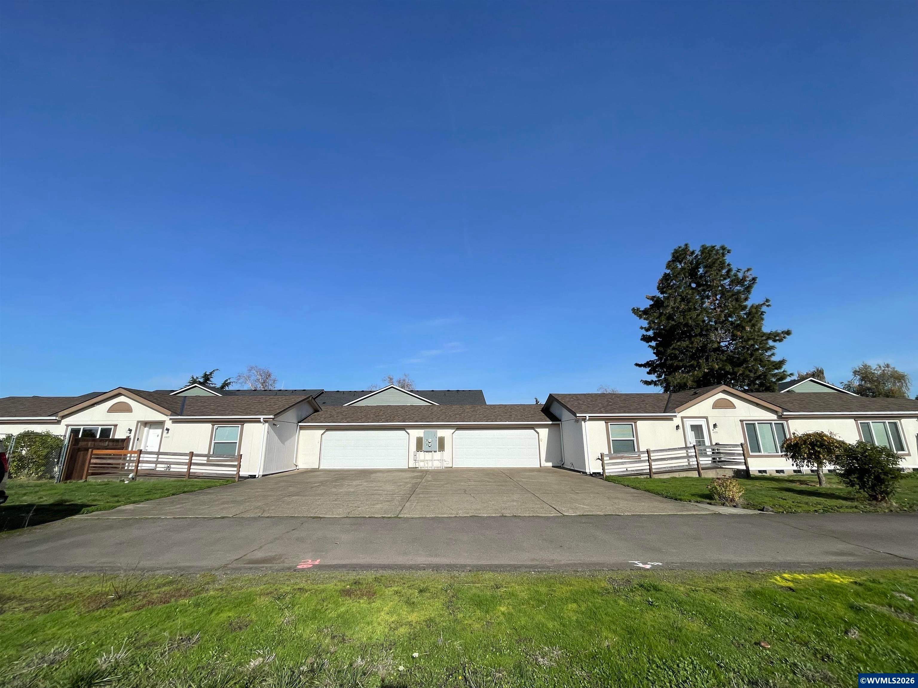 4445 Blueberry (-4455) Ln NE — photo