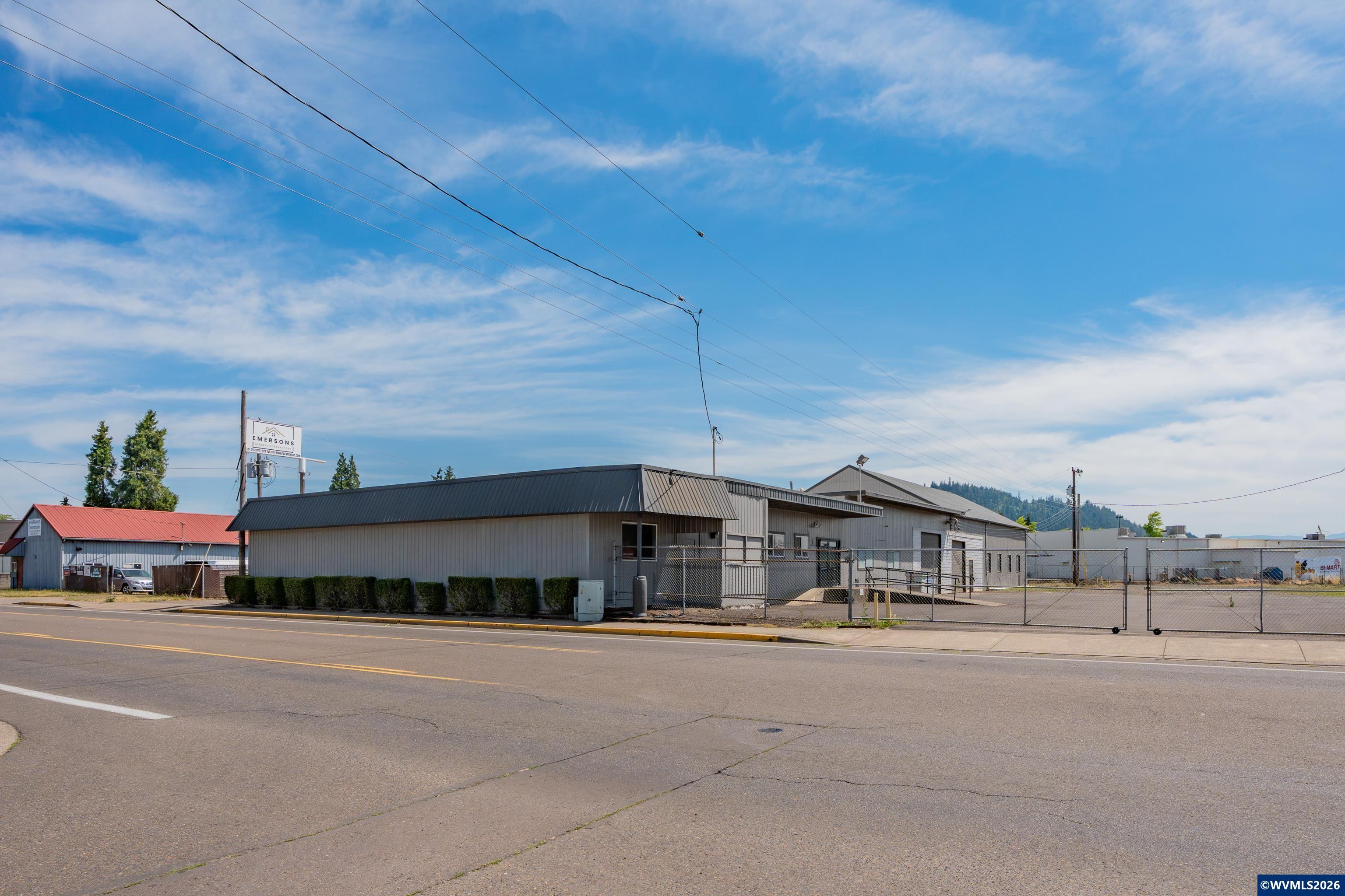 2711 S Main Rd, Lebanon, OR 97355 — photo 2