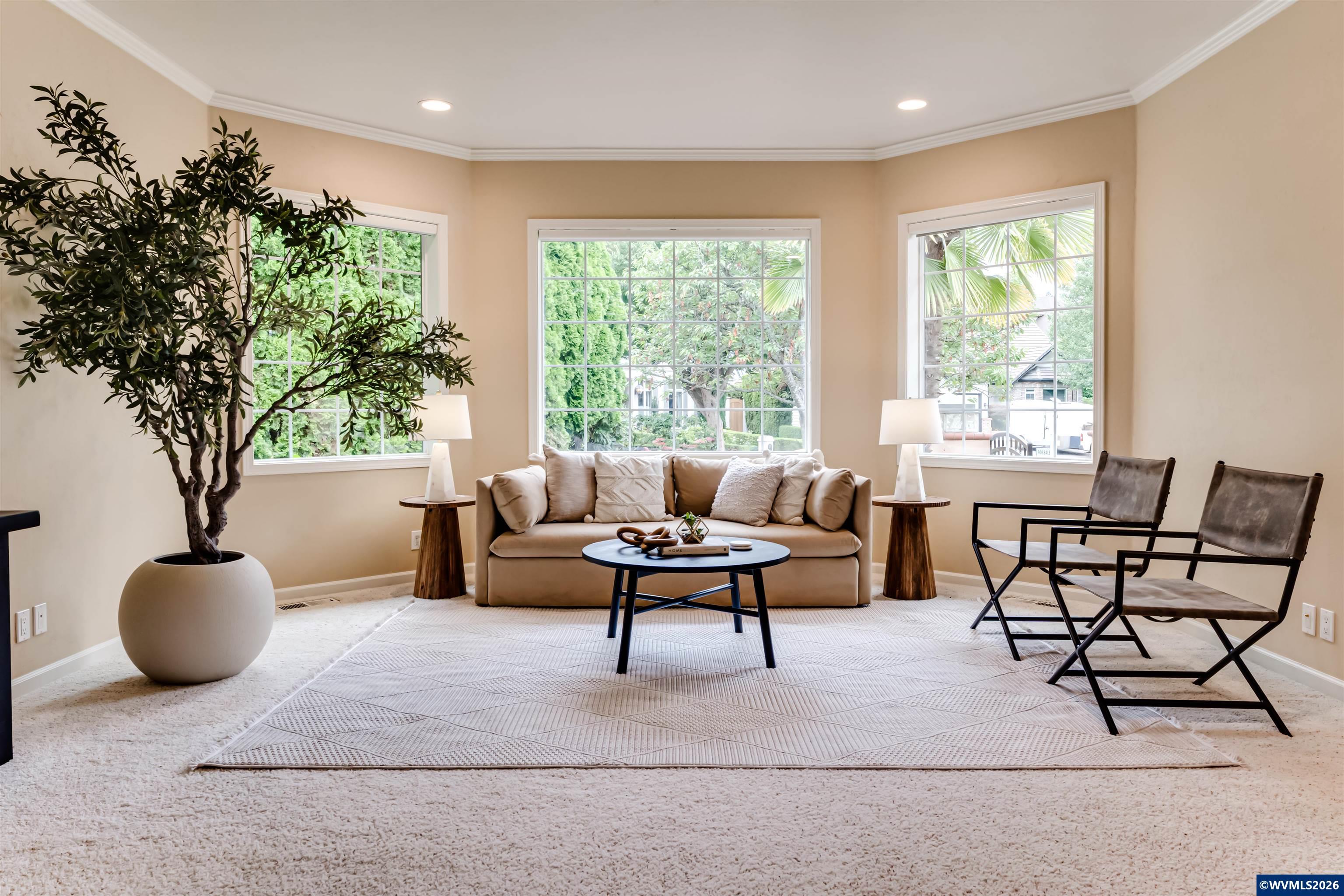 875 Sand Av, Eugene, OR 97401 — photo 2