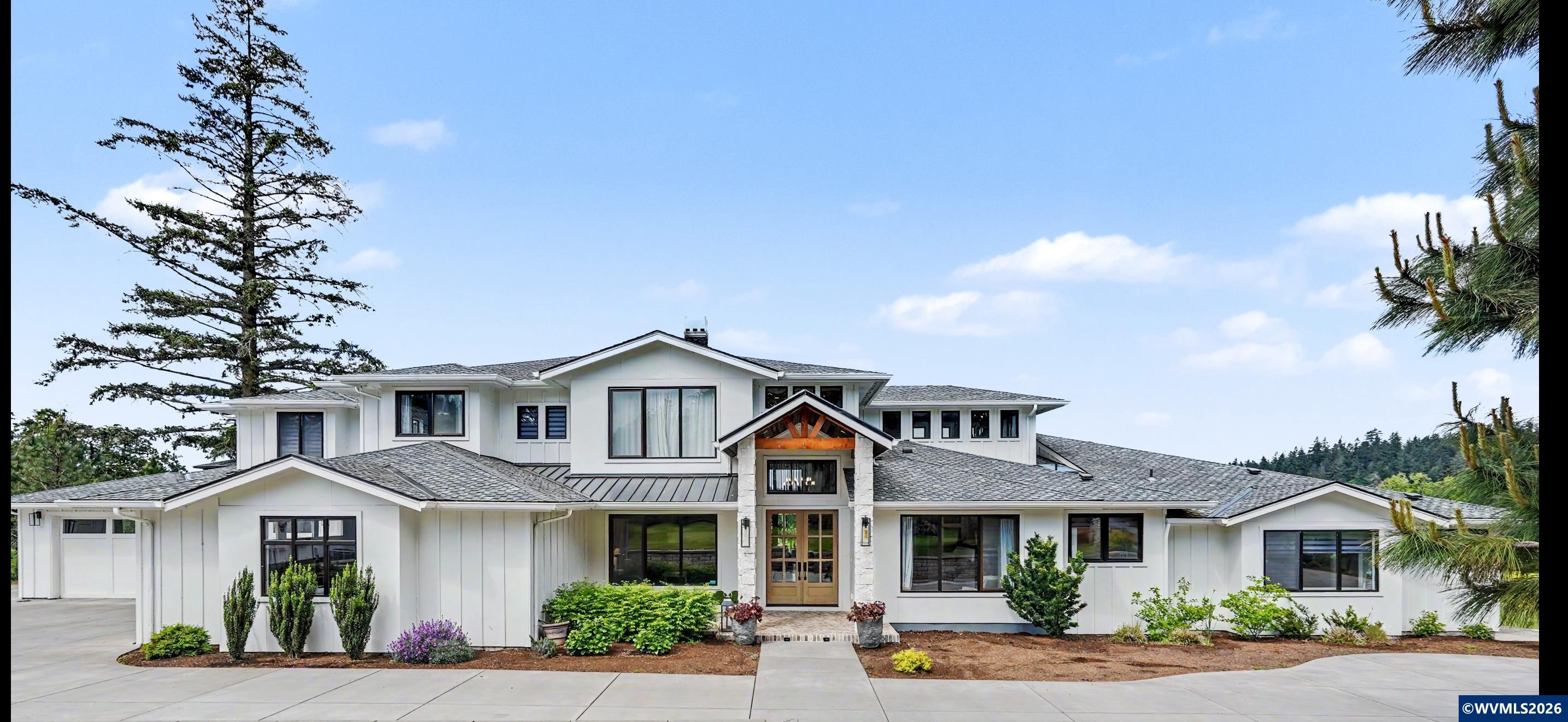 7552 Bartol Wy SE — photo