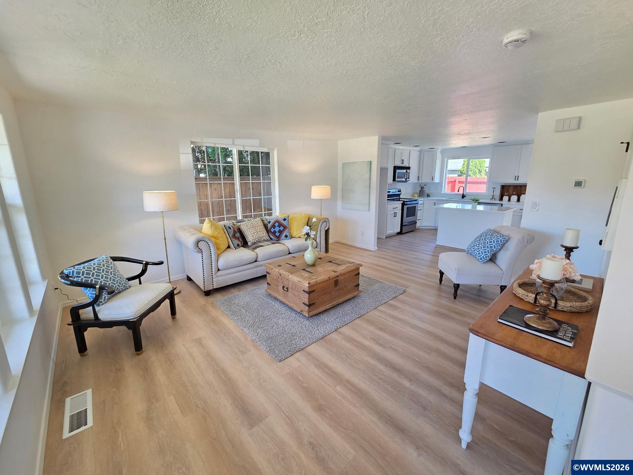 1041 Fabry Rd, Salem, OR 97306 — photo 2