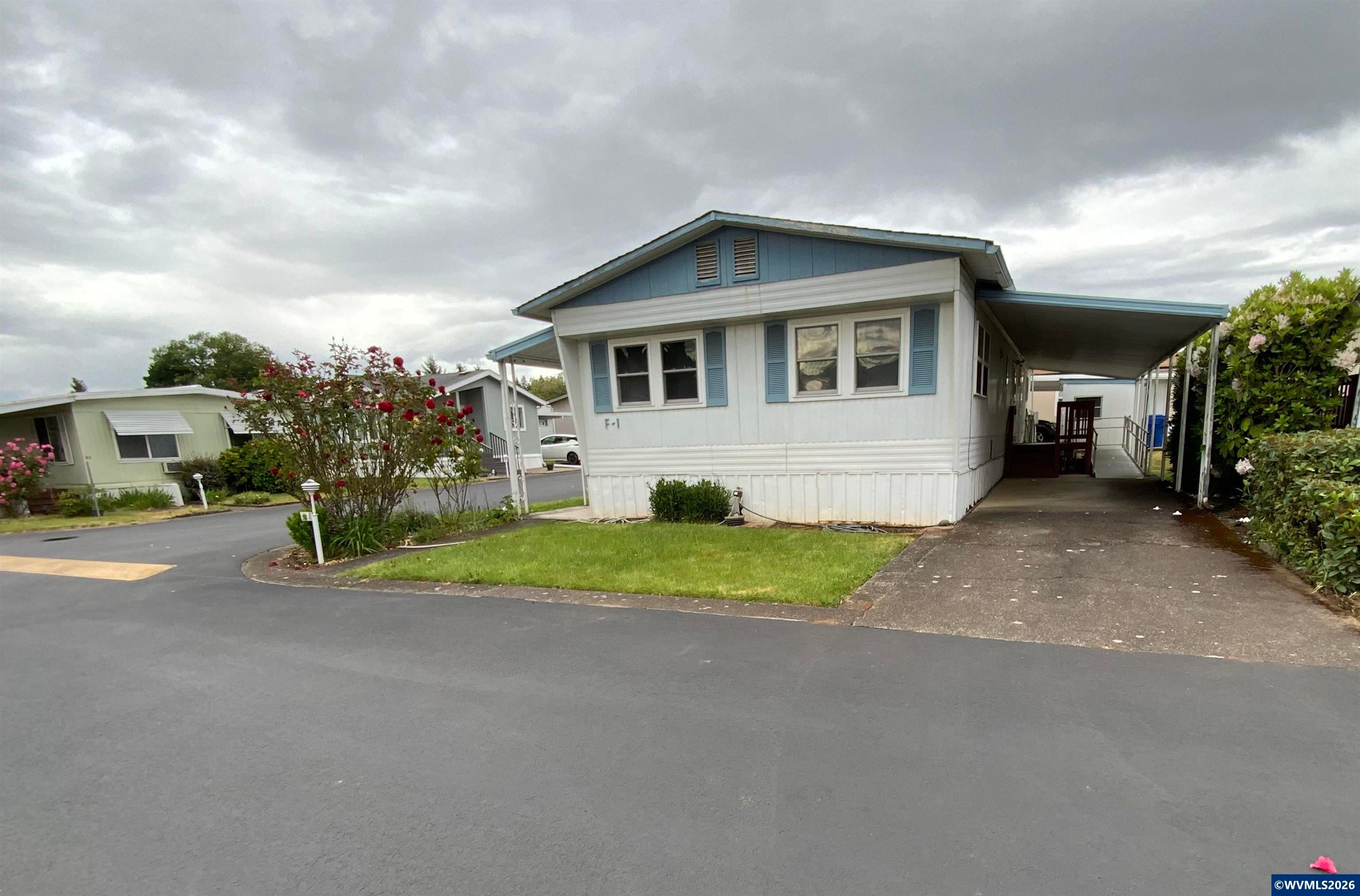 4940 Sunnyside #F-1 Rd SE — photo