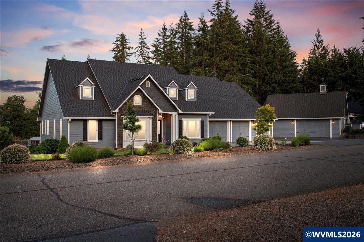 4398 Croisan Ridge Wy S — photo