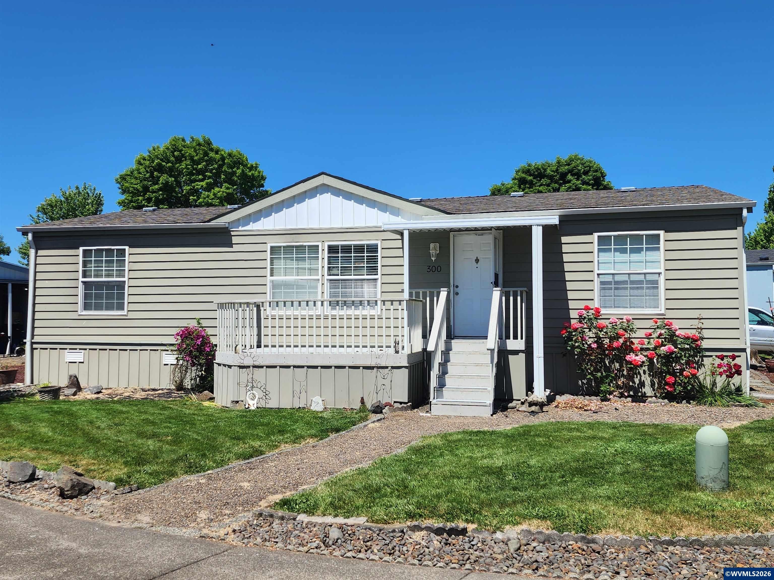 5050 SE Columbus (Unit 300) St — photo