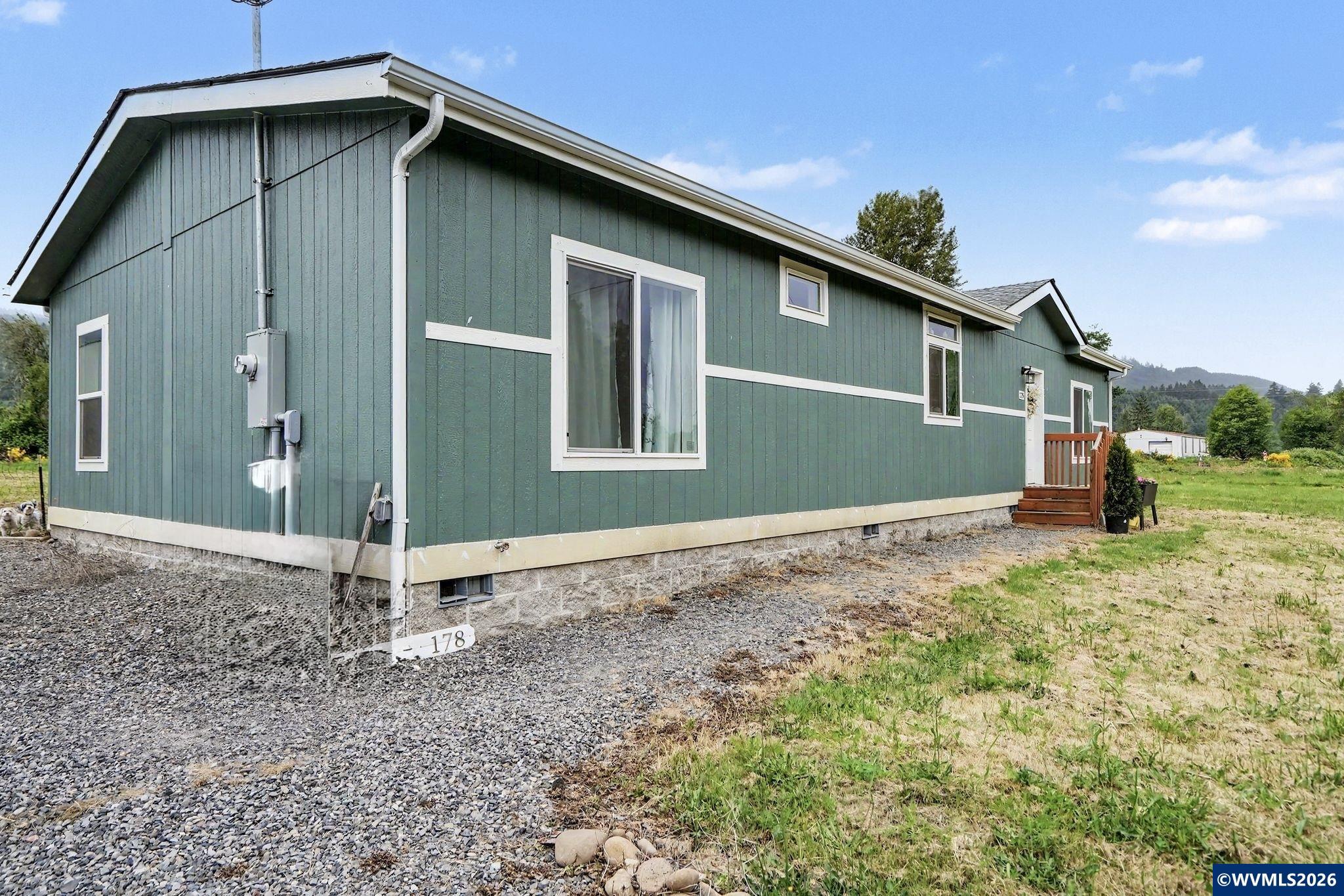 178 19th St, Lyons, OR 97358 — photo 2
