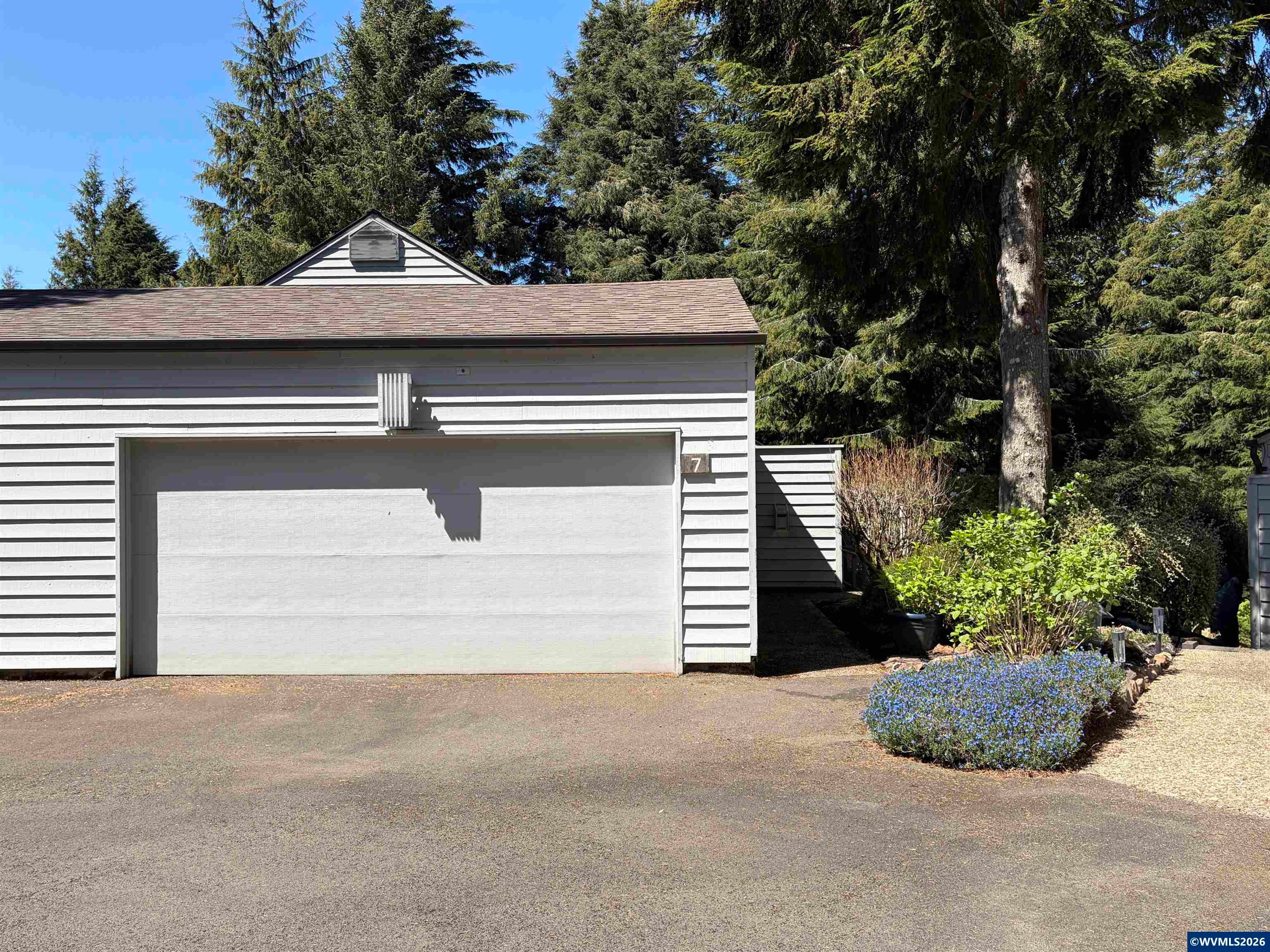 600 Island Drive #7 Dr — photo