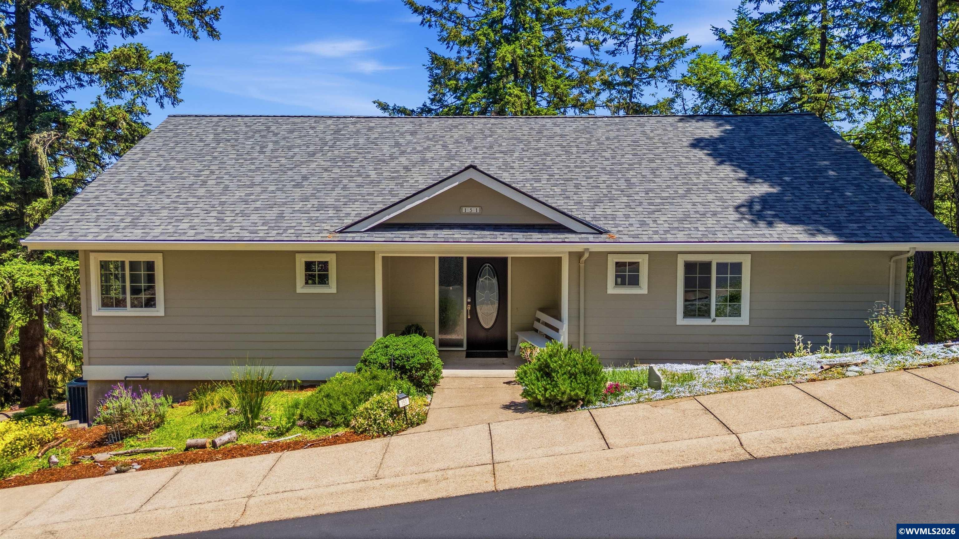 151 Rockridge Lp, Eugene, OR 97405 — photo 2
