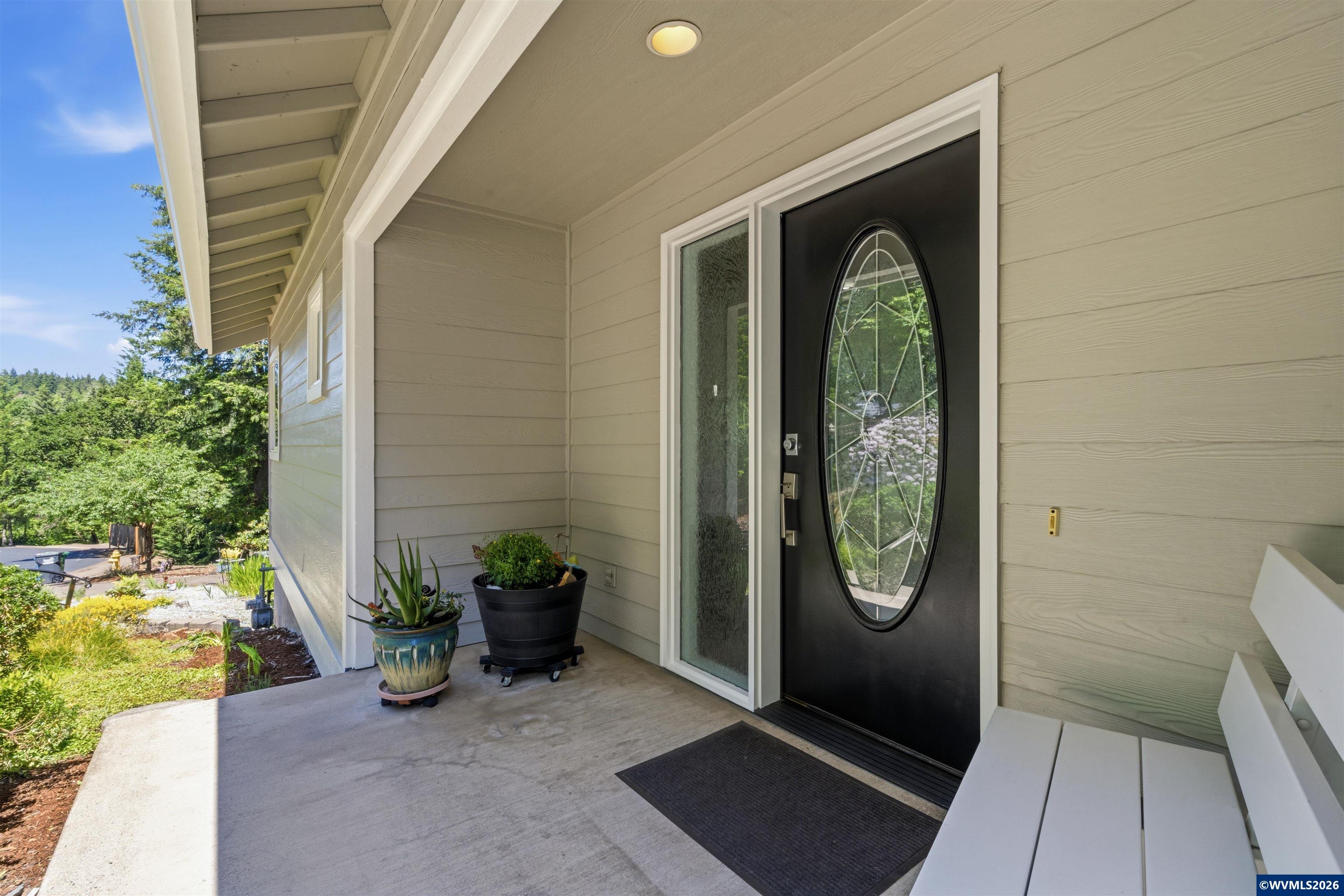 151 Rockridge Lp, Eugene, OR 97405 — photo 3