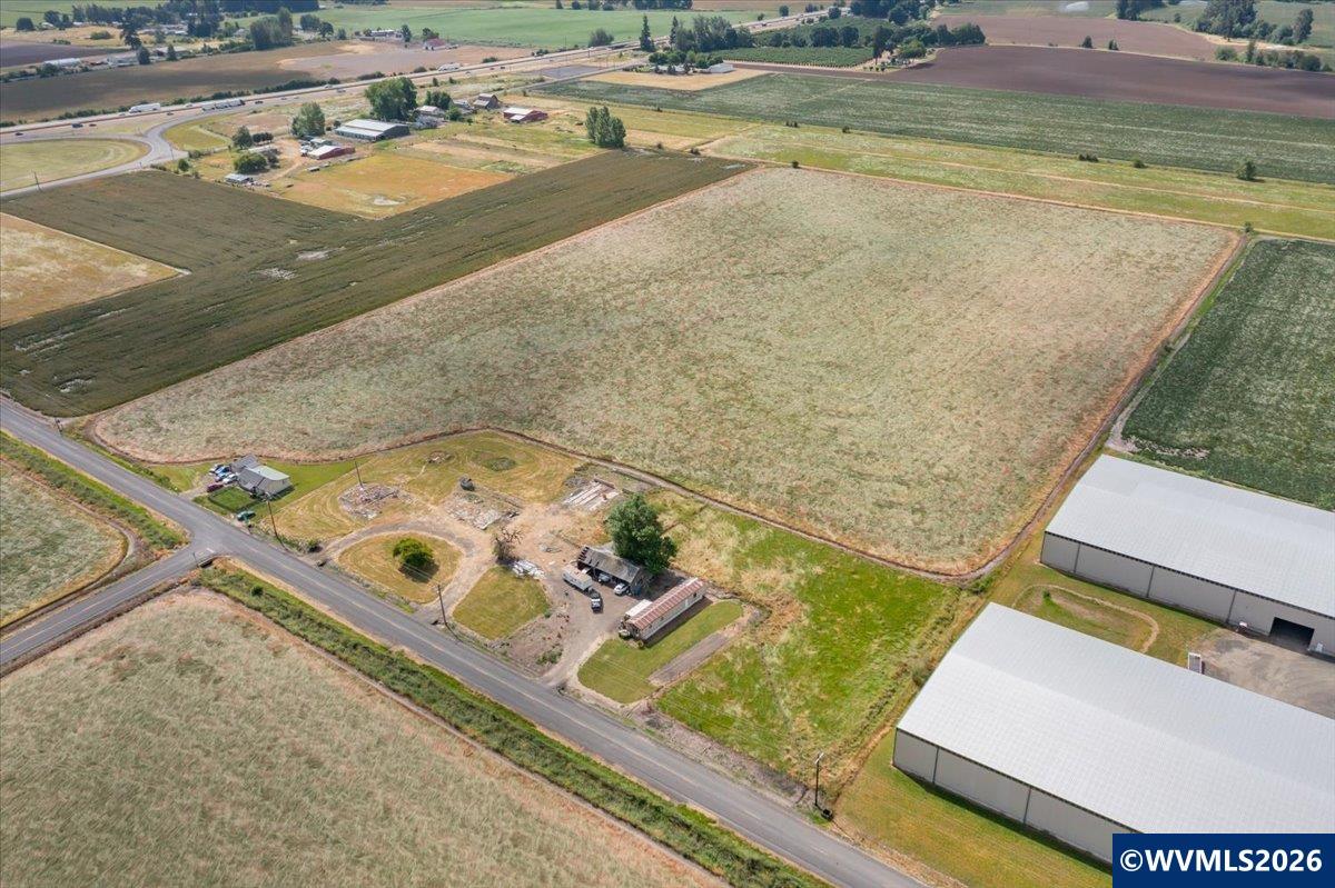 1096 Talbot Rd, Jefferson, OR 97352