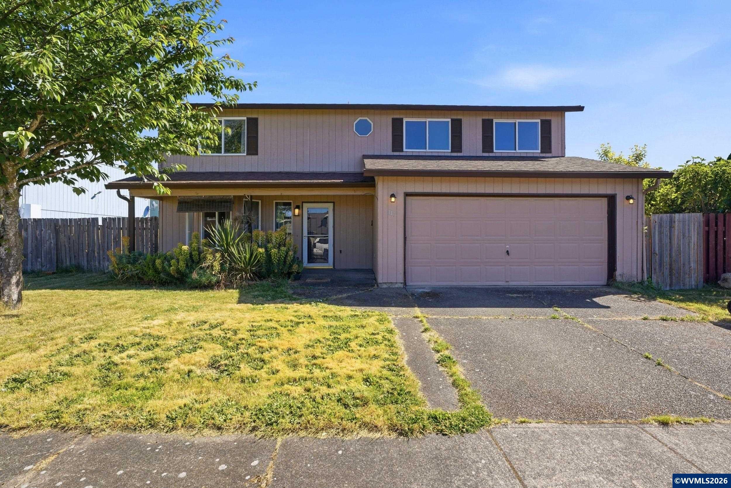 147 E Fir Dr — photo