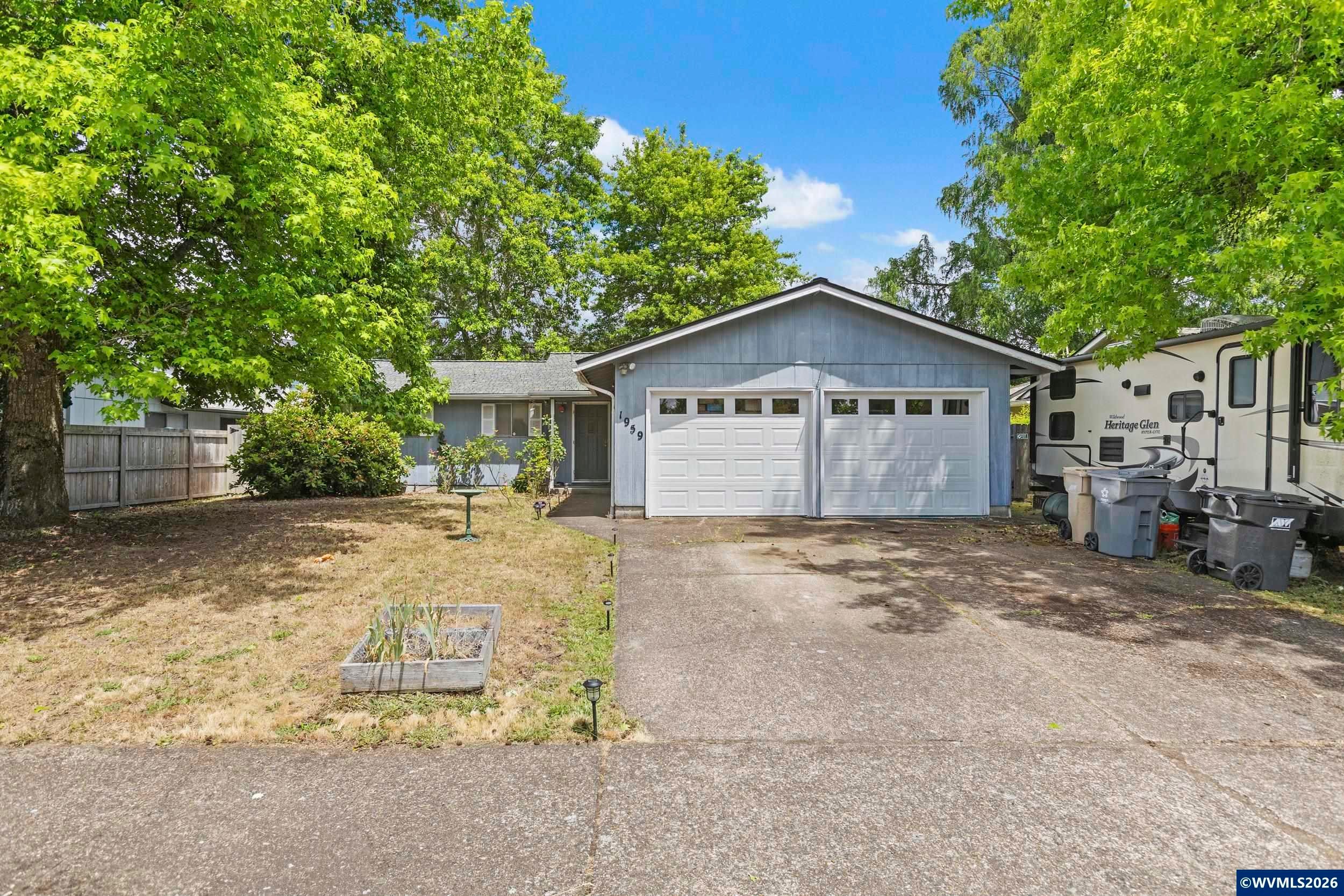 1959 Breakwood Cir SE — photo