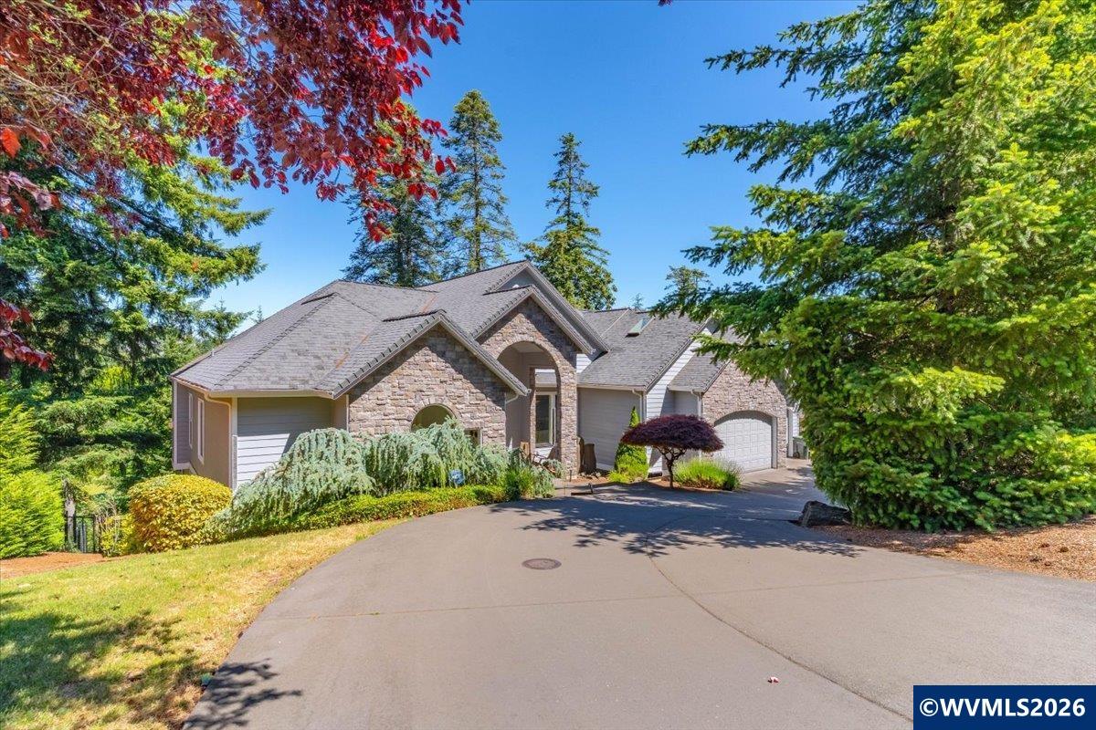 595 Sahalee Dr SE — photo