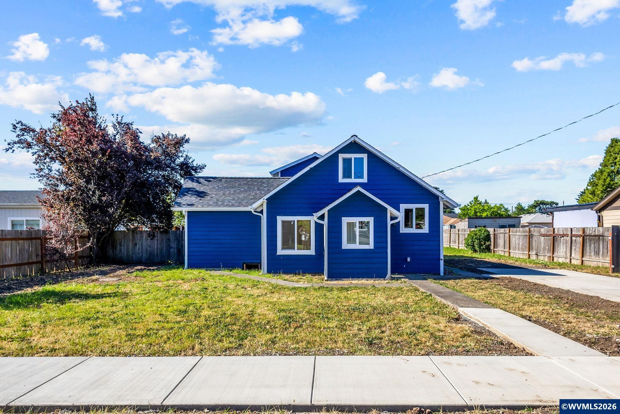805 W Sherman St — photo