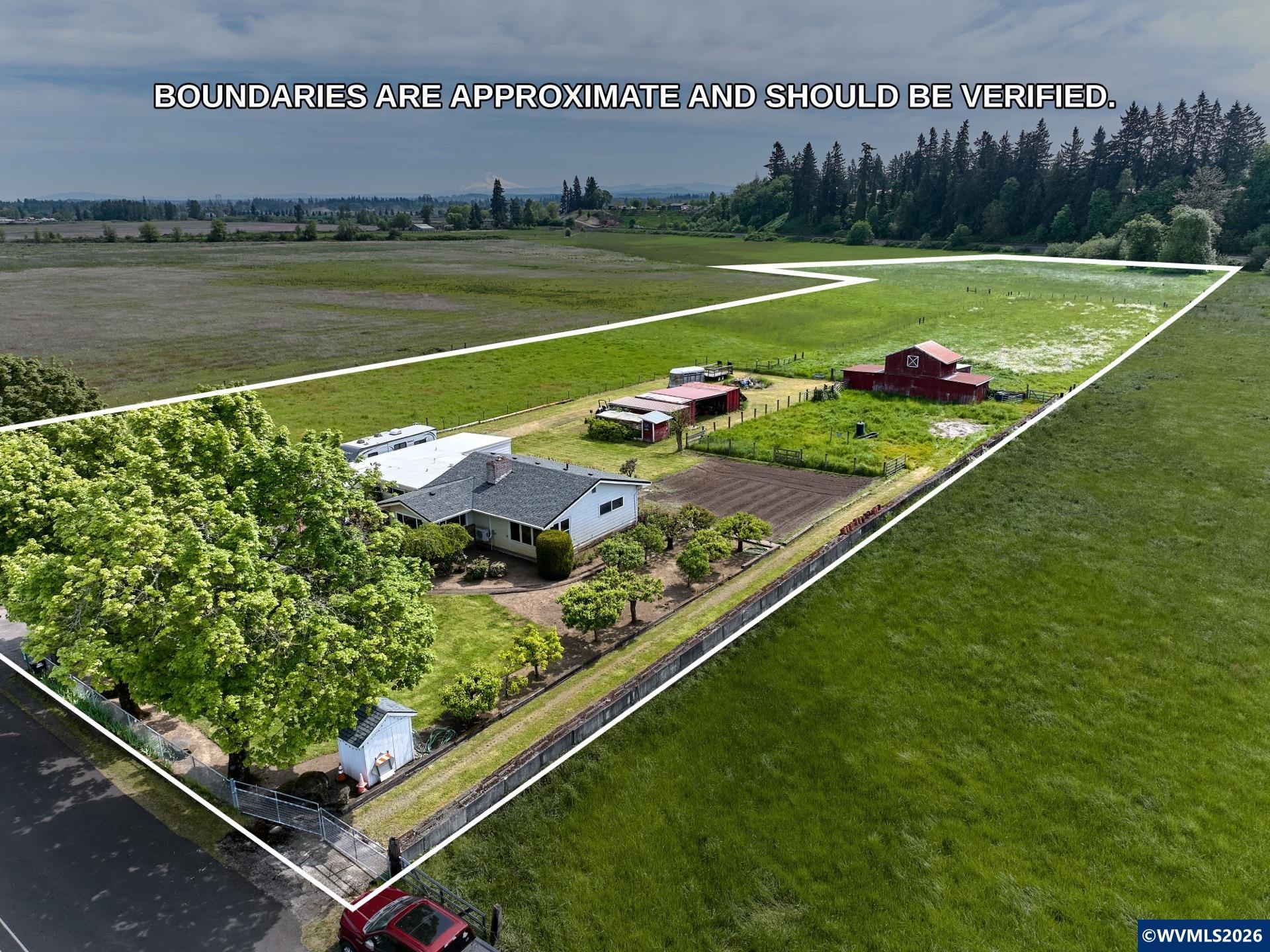 5724 Anderson Rd, Aurora, OR 97002 — photo 2