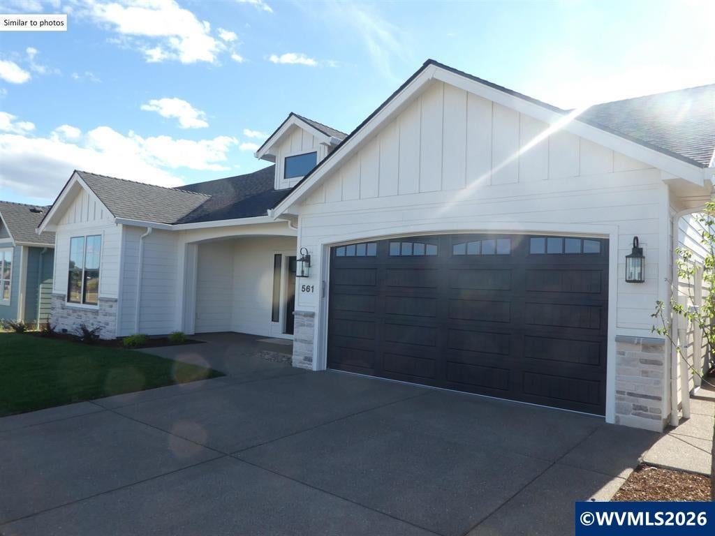 Model H NW Coast Mountain Dr — photo