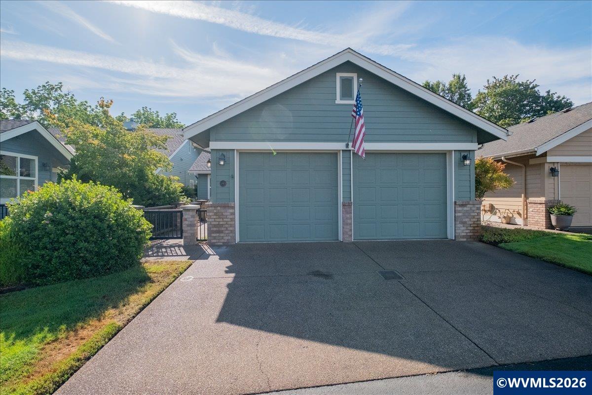 643 Spyglass Ct NW — photo