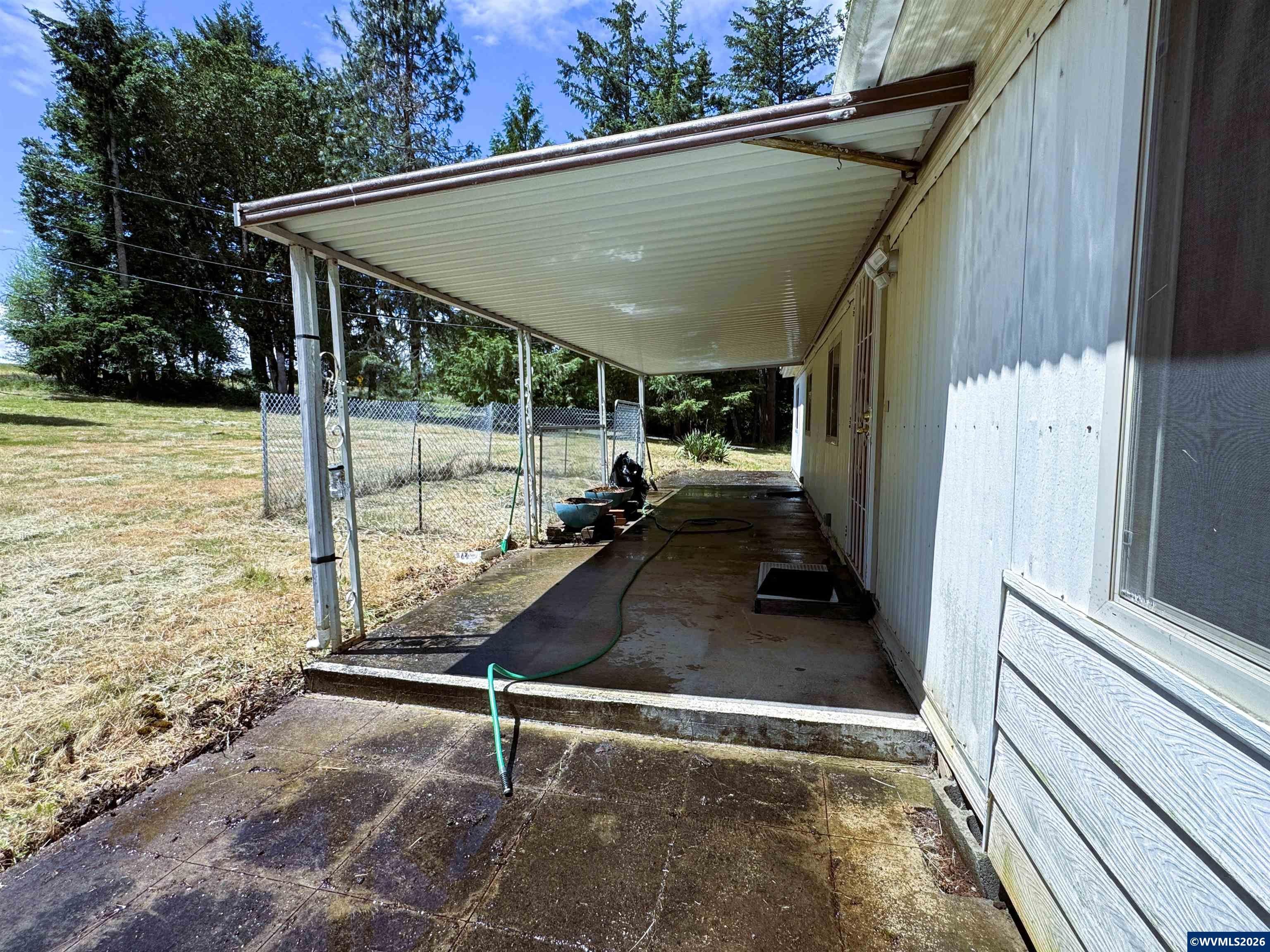 27690 Fern Ridge Rd — photo